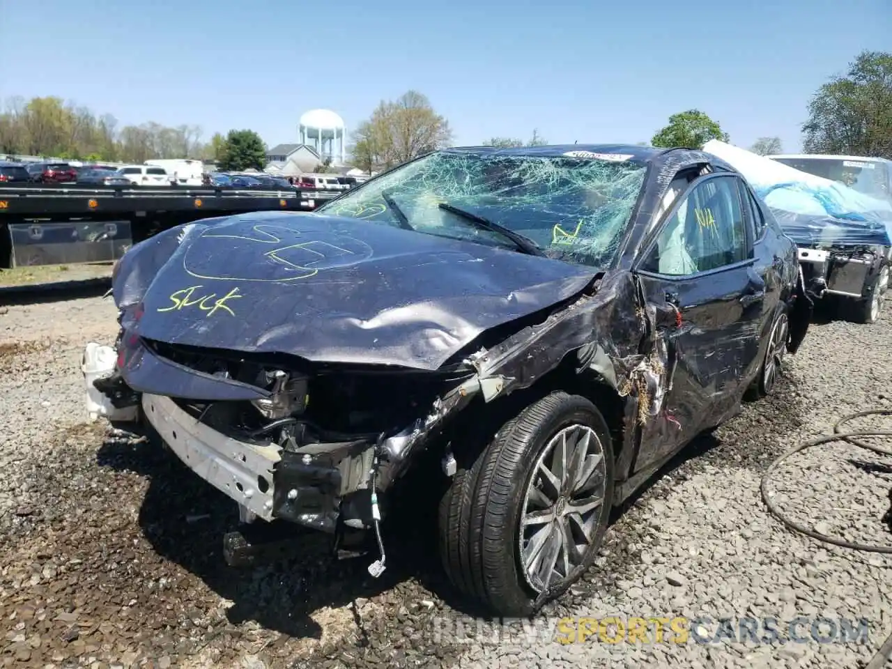 2 Photograph of a damaged car 4T1F11BK6NU056970 TOYOTA CAMRY 2022