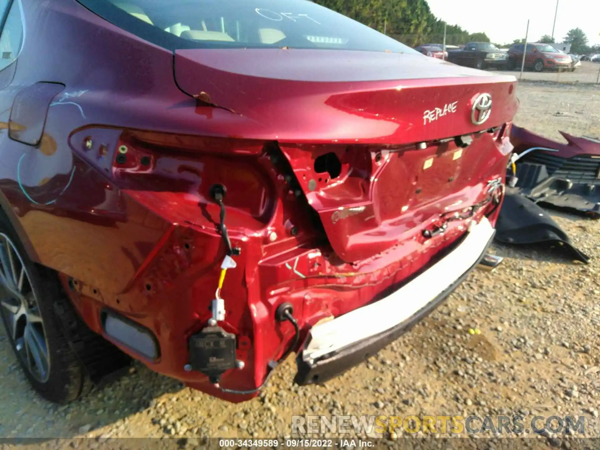 6 Photograph of a damaged car 4T1F11BKXNU048239 TOYOTA CAMRY 2022