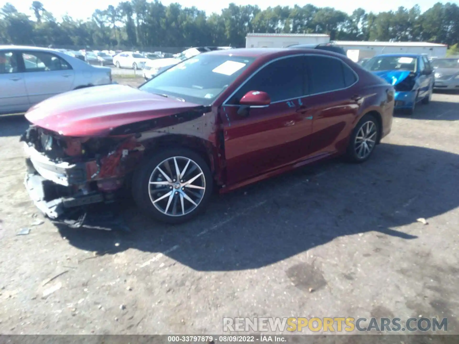 2 Photograph of a damaged car 4T1F11BKXNU053411 TOYOTA CAMRY 2022