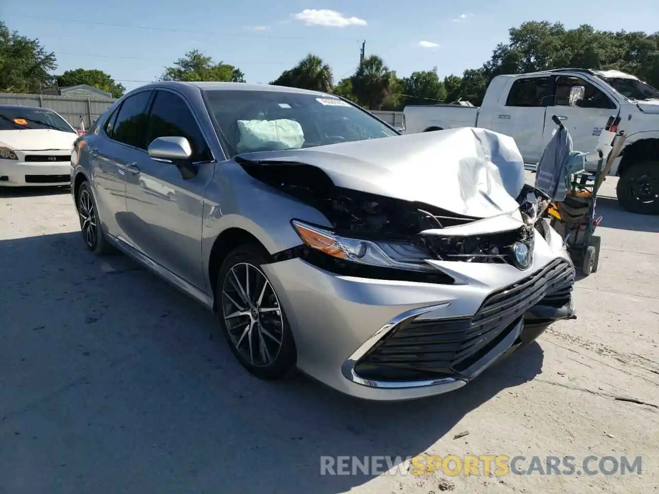 1 Photograph of a damaged car 4T1F31AK2NU574778 TOYOTA CAMRY 2022