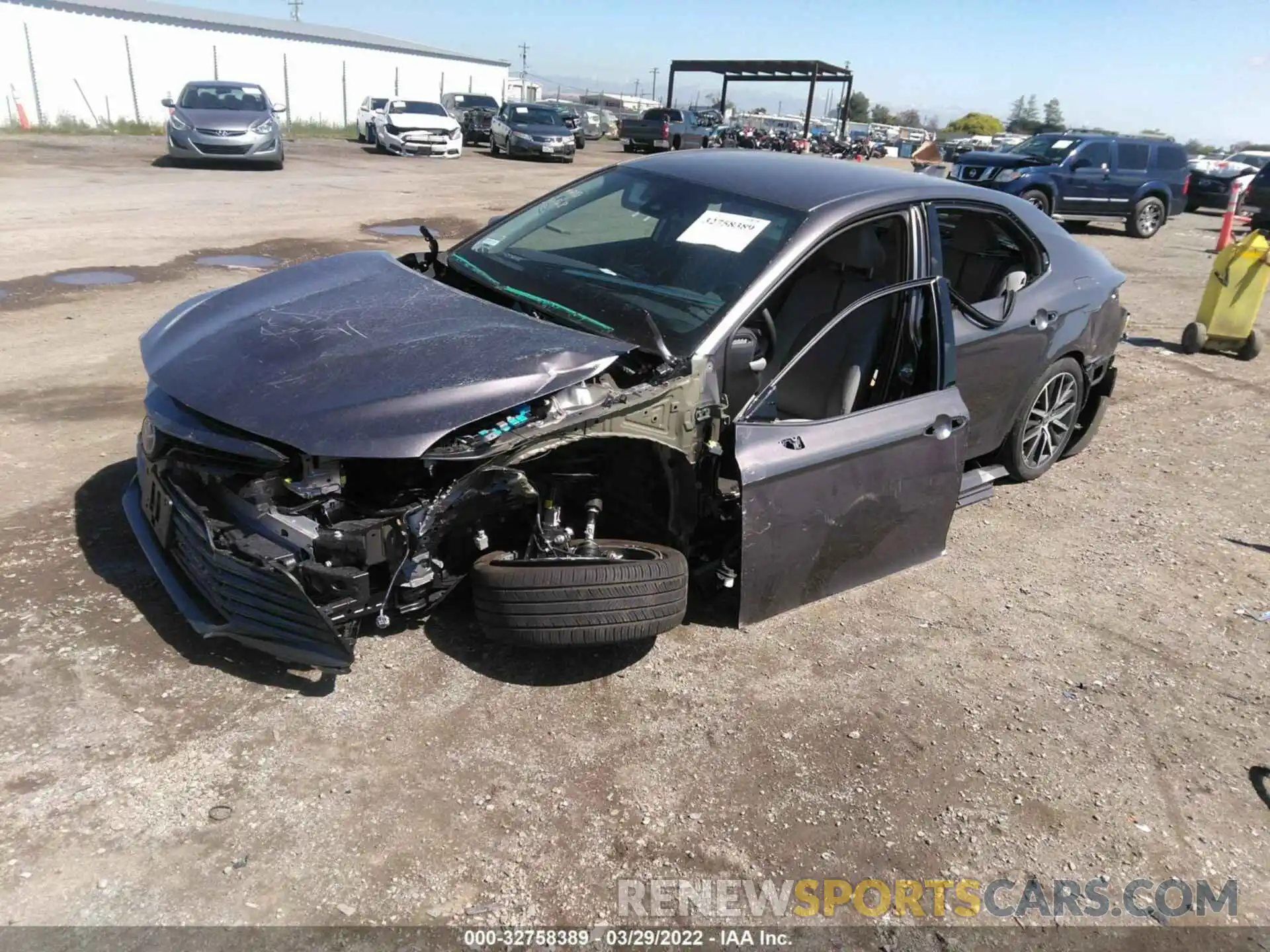 2 Photograph of a damaged car 4T1F31AK2NU578734 TOYOTA CAMRY 2022