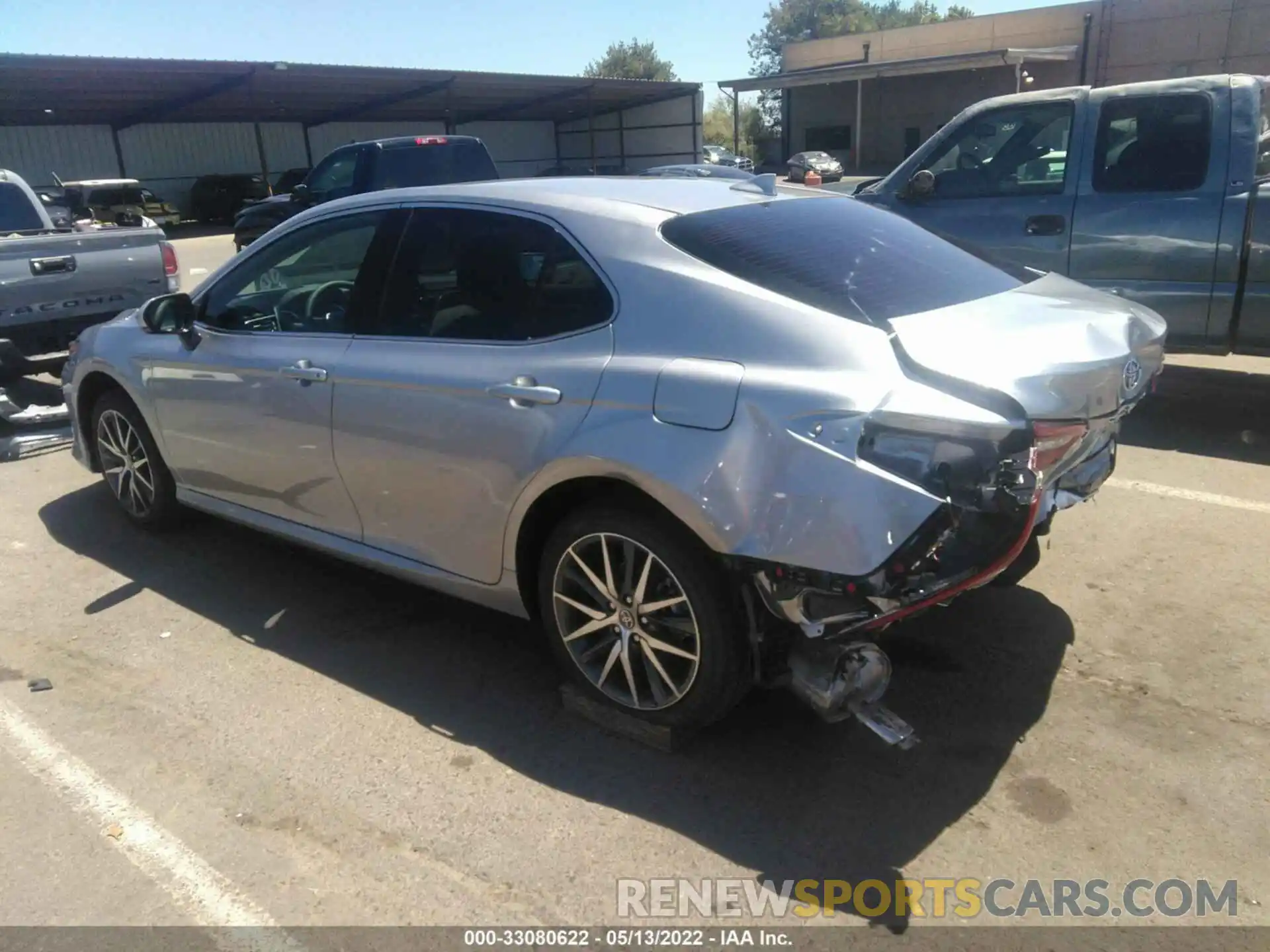 3 Photograph of a damaged car 4T1F31AK4NU587967 TOYOTA CAMRY 2022