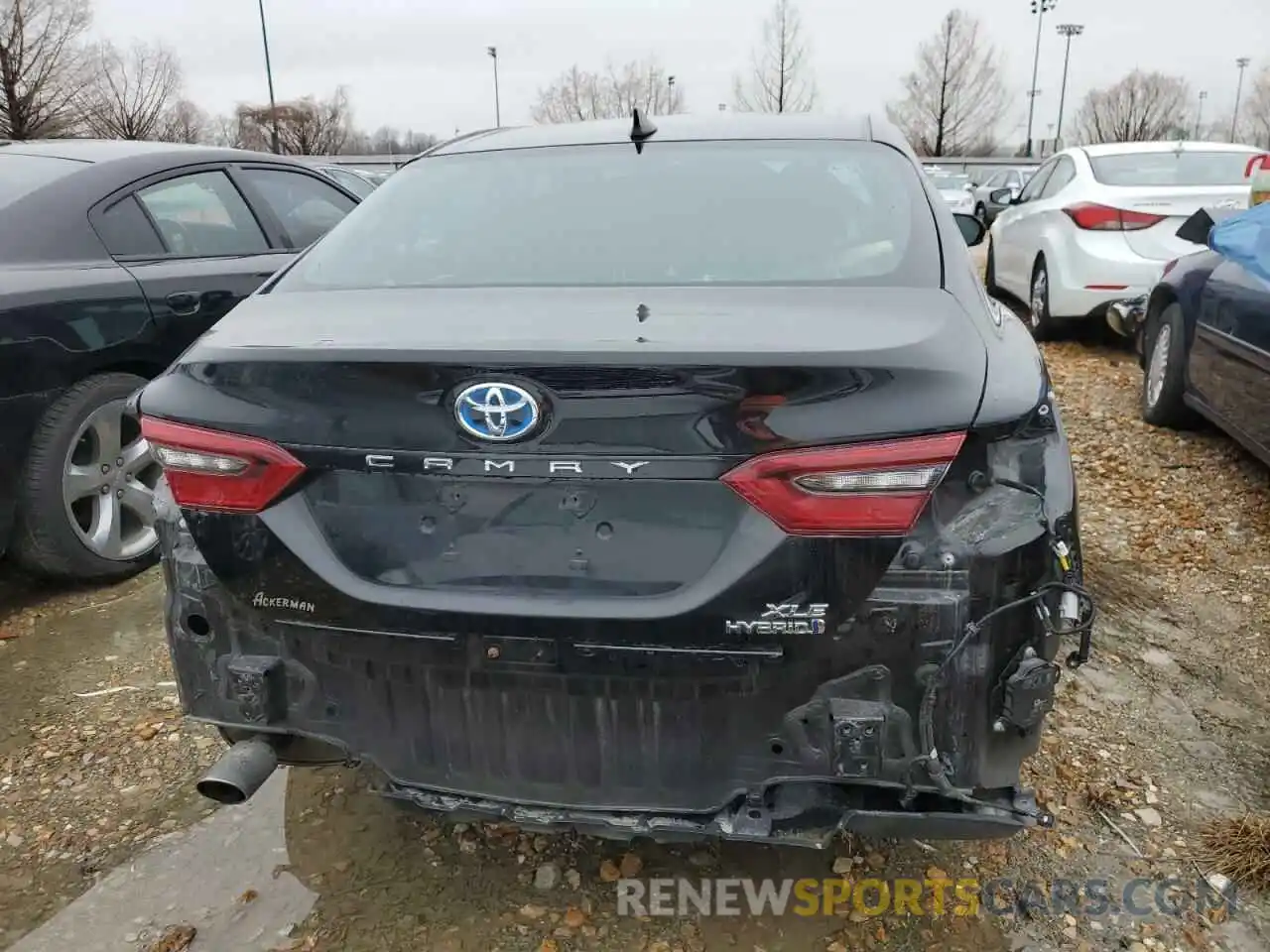 6 Photograph of a damaged car 4T1F31AK5NU573611 TOYOTA CAMRY 2022