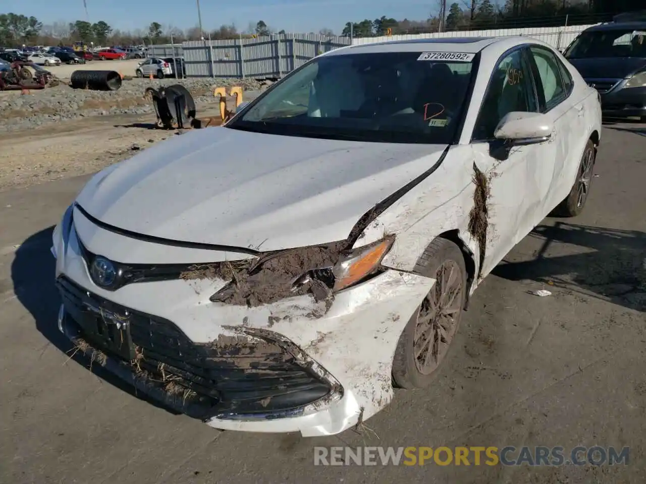 2 Photograph of a damaged car 4T1F31AK6NU579854 TOYOTA CAMRY 2022