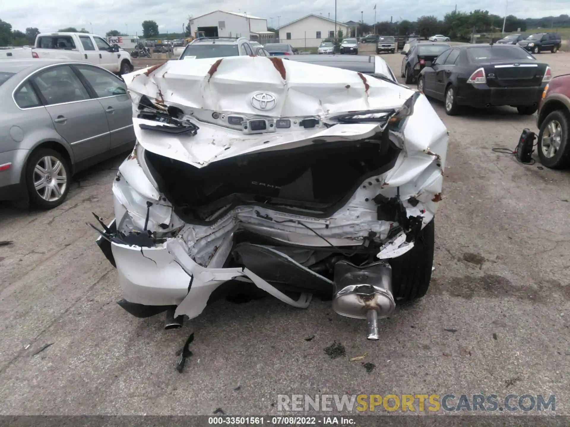 6 Photograph of a damaged car 4T1FZ1AK5NU062849 TOYOTA CAMRY 2022