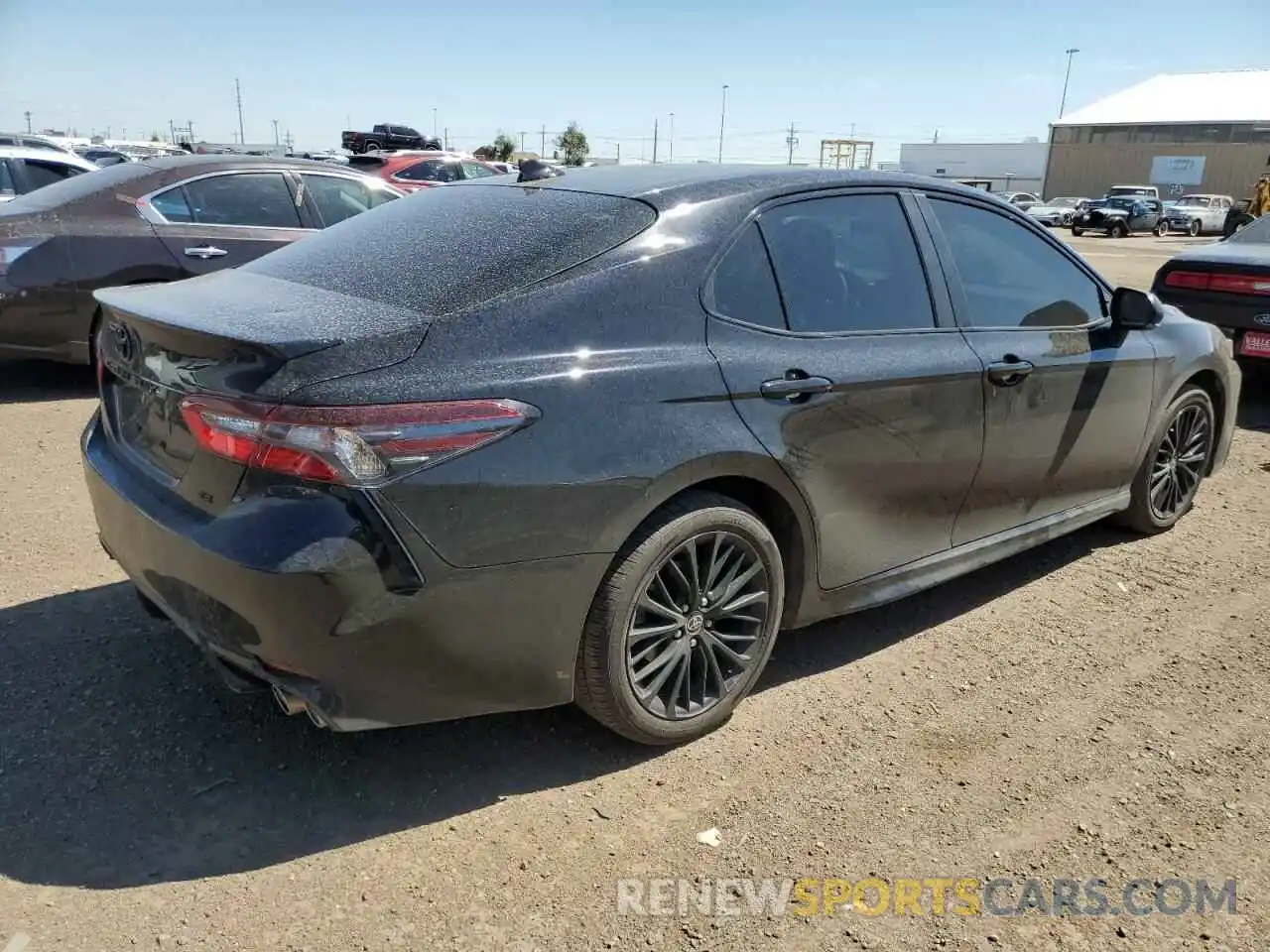 4 Photograph of a damaged car 4T1G11AK0NU017569 TOYOTA CAMRY 2022