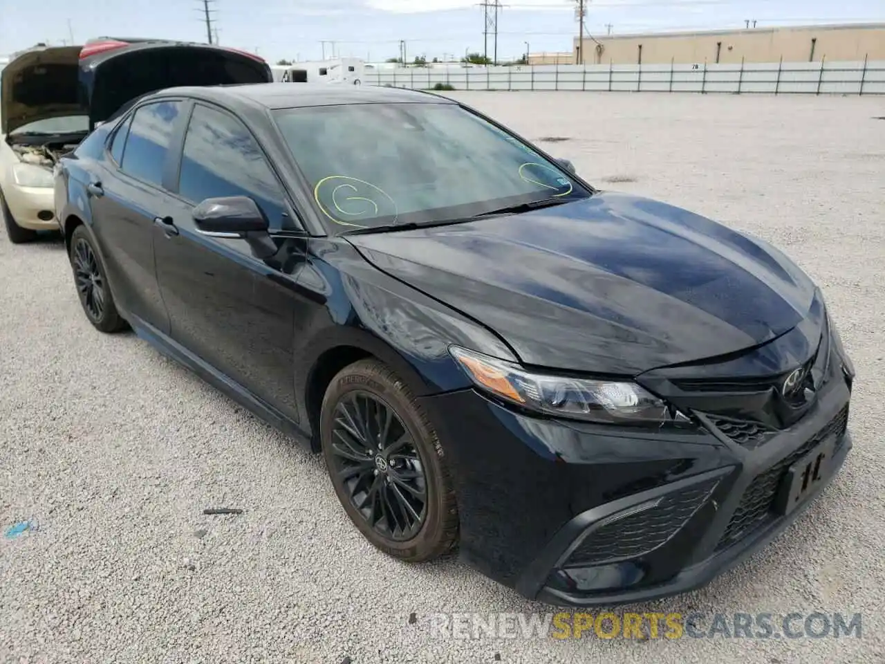 1 Photograph of a damaged car 4T1G11AK0NU031178 TOYOTA CAMRY 2022