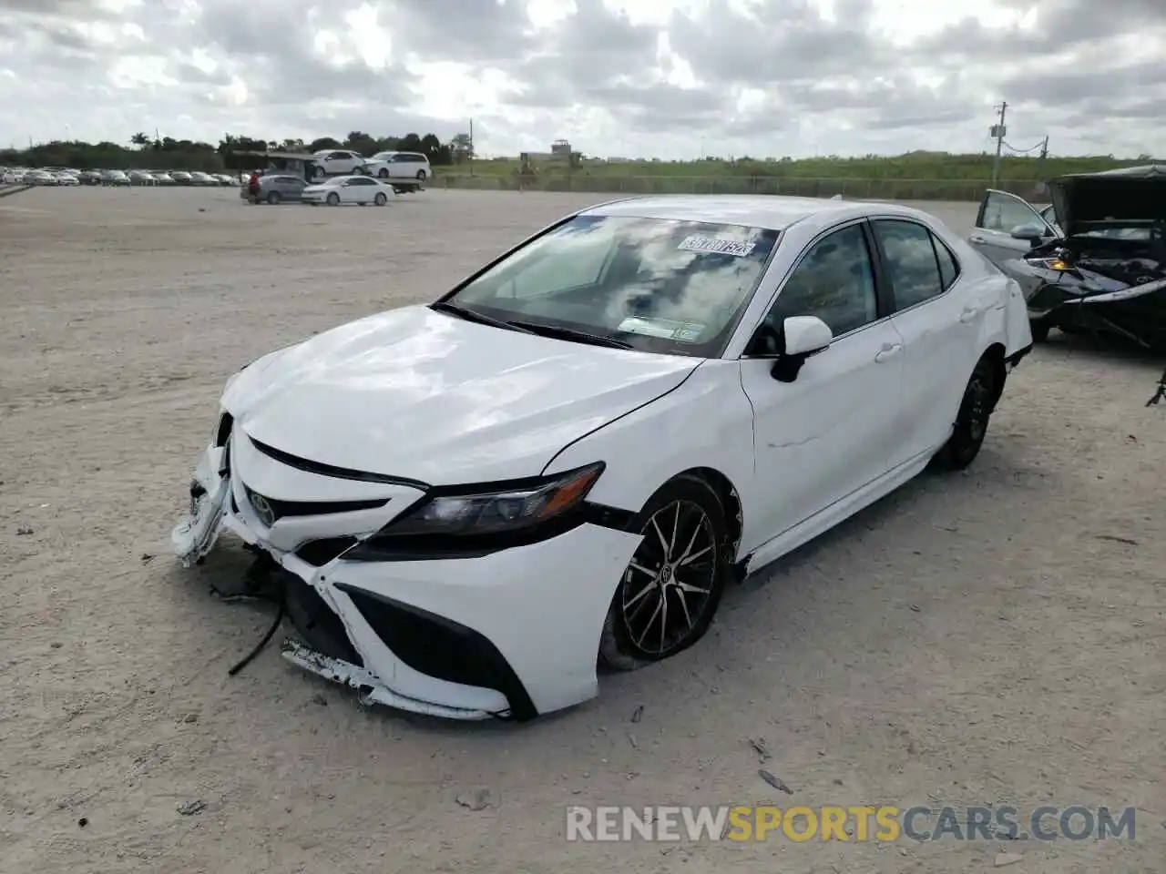 2 Photograph of a damaged car 4T1G11AK0NU618514 TOYOTA CAMRY 2022