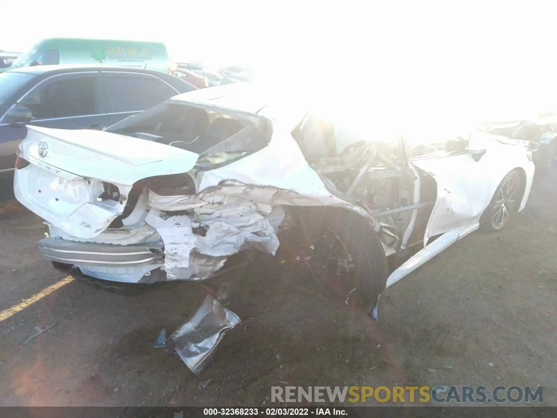 4 Photograph of a damaged car 4T1G11AK0NU622305 TOYOTA CAMRY 2022