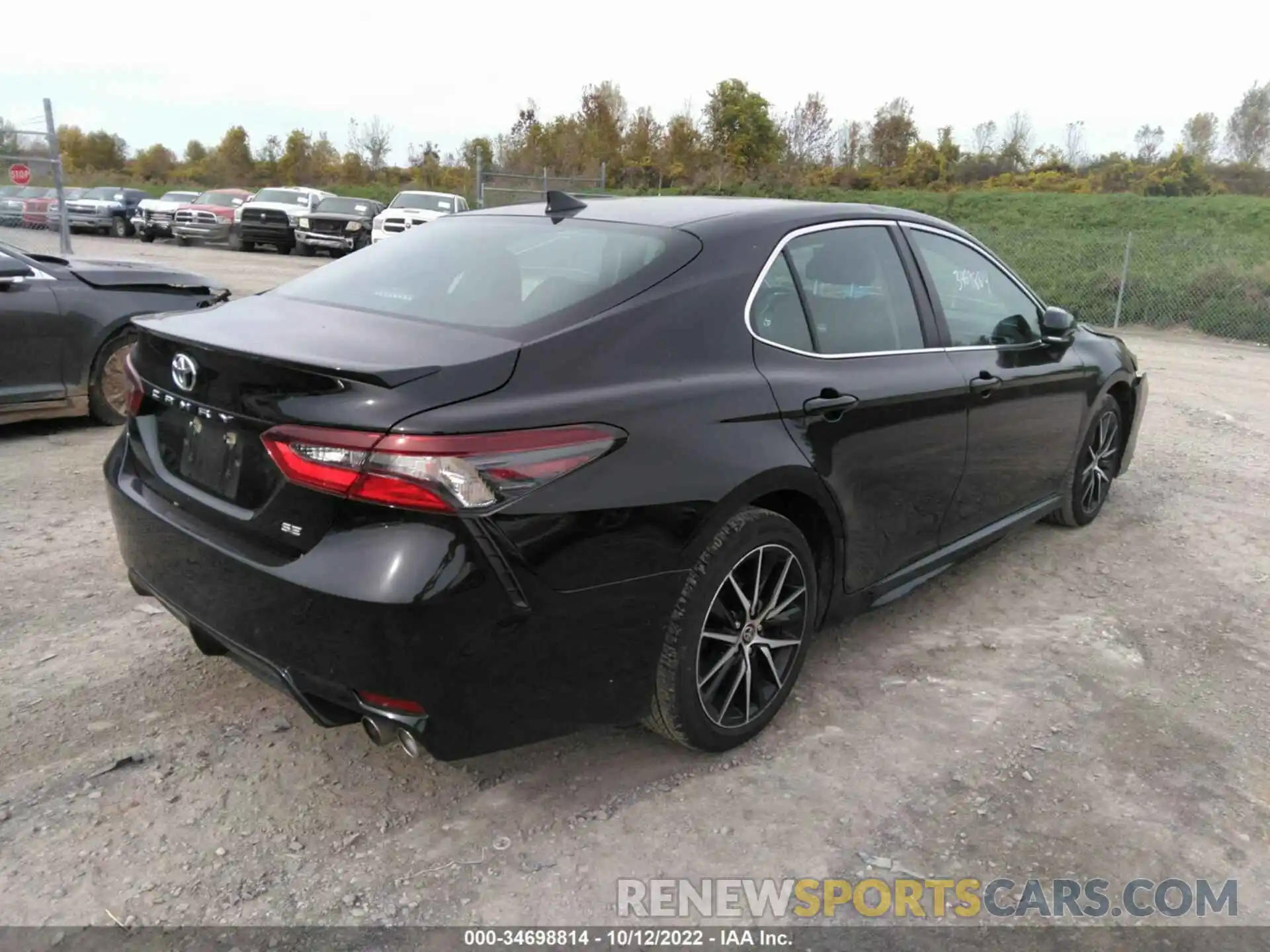 4 Photograph of a damaged car 4T1G11AK0NU623034 TOYOTA CAMRY 2022