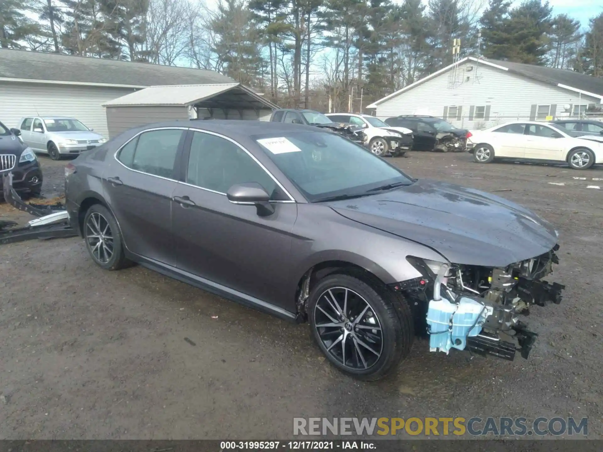 1 Photograph of a damaged car 4T1G11AK0NU633515 TOYOTA CAMRY 2022