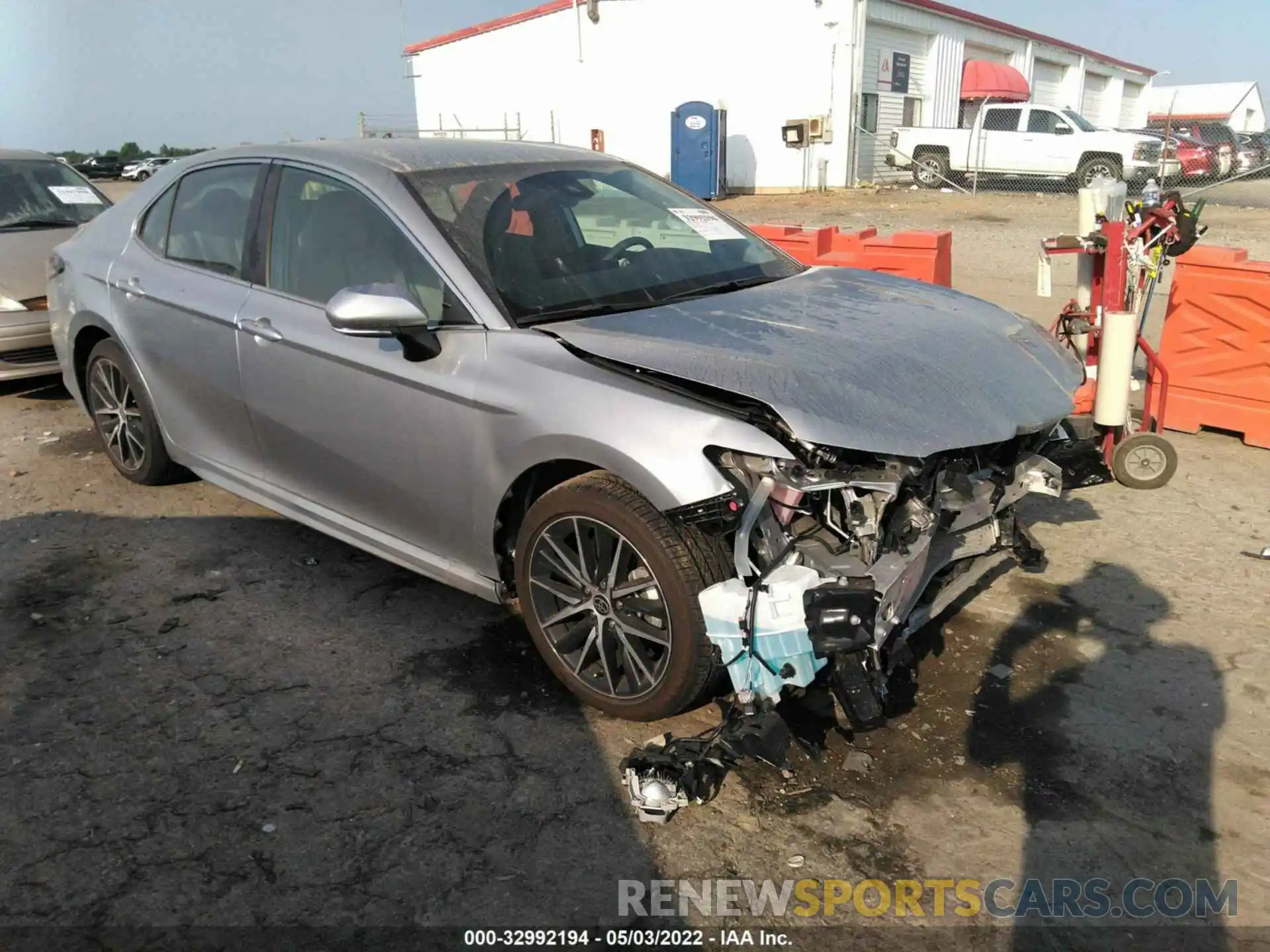 1 Photograph of a damaged car 4T1G11AK0NU634776 TOYOTA CAMRY 2022