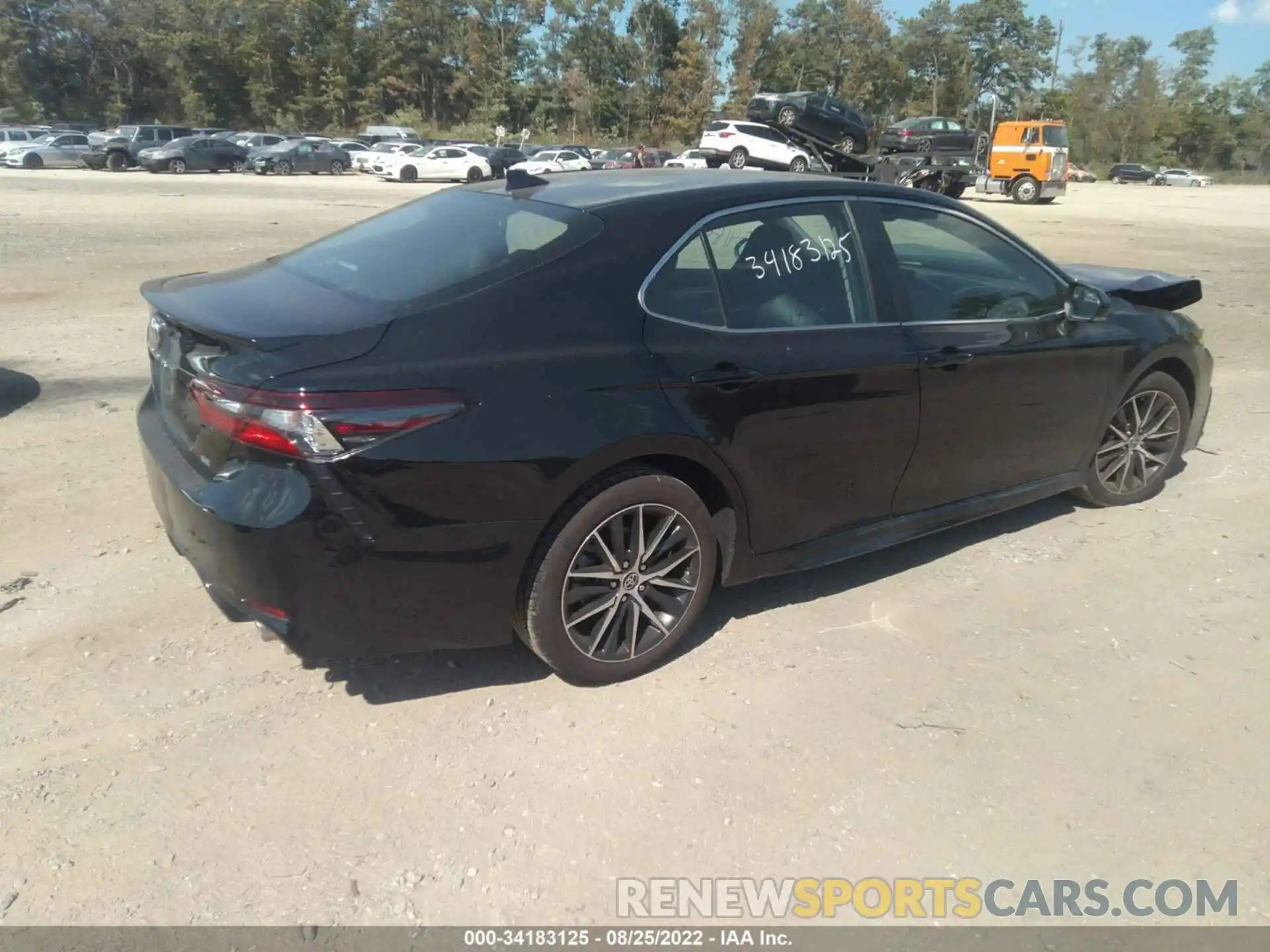 4 Photograph of a damaged car 4T1G11AK0NU684755 TOYOTA CAMRY 2022