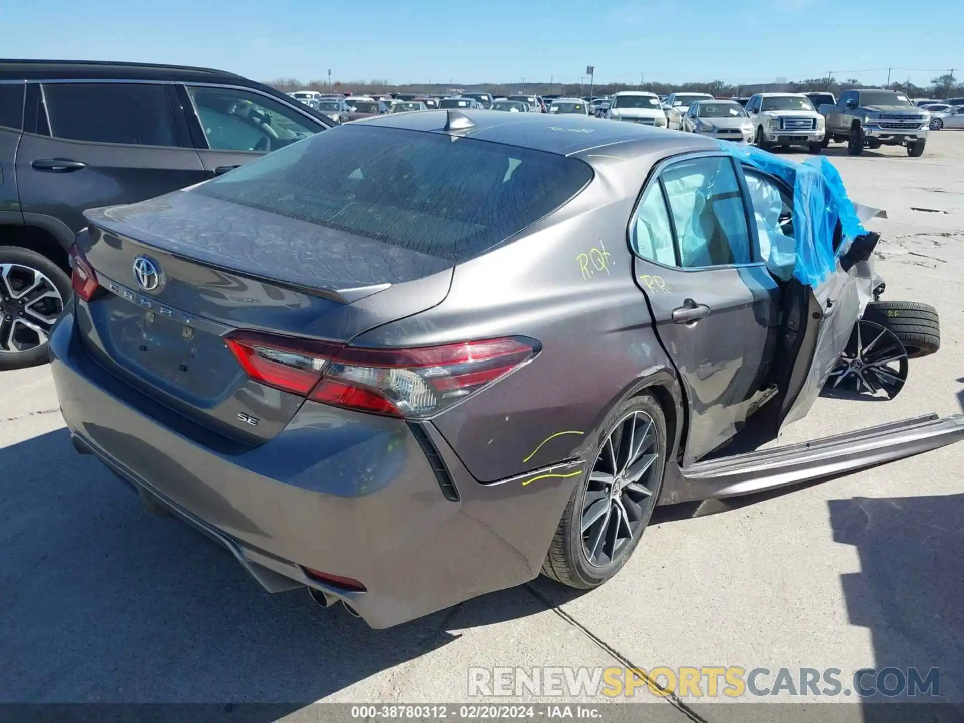 4 Photograph of a damaged car 4T1G11AK0NU710903 TOYOTA CAMRY 2022