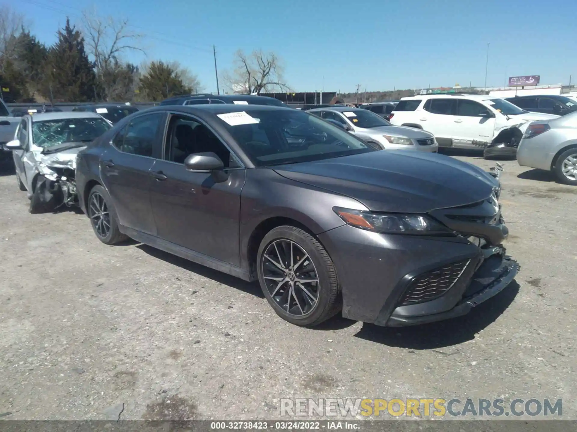 1 Photograph of a damaged car 4T1G11AK1NU004393 TOYOTA CAMRY 2022