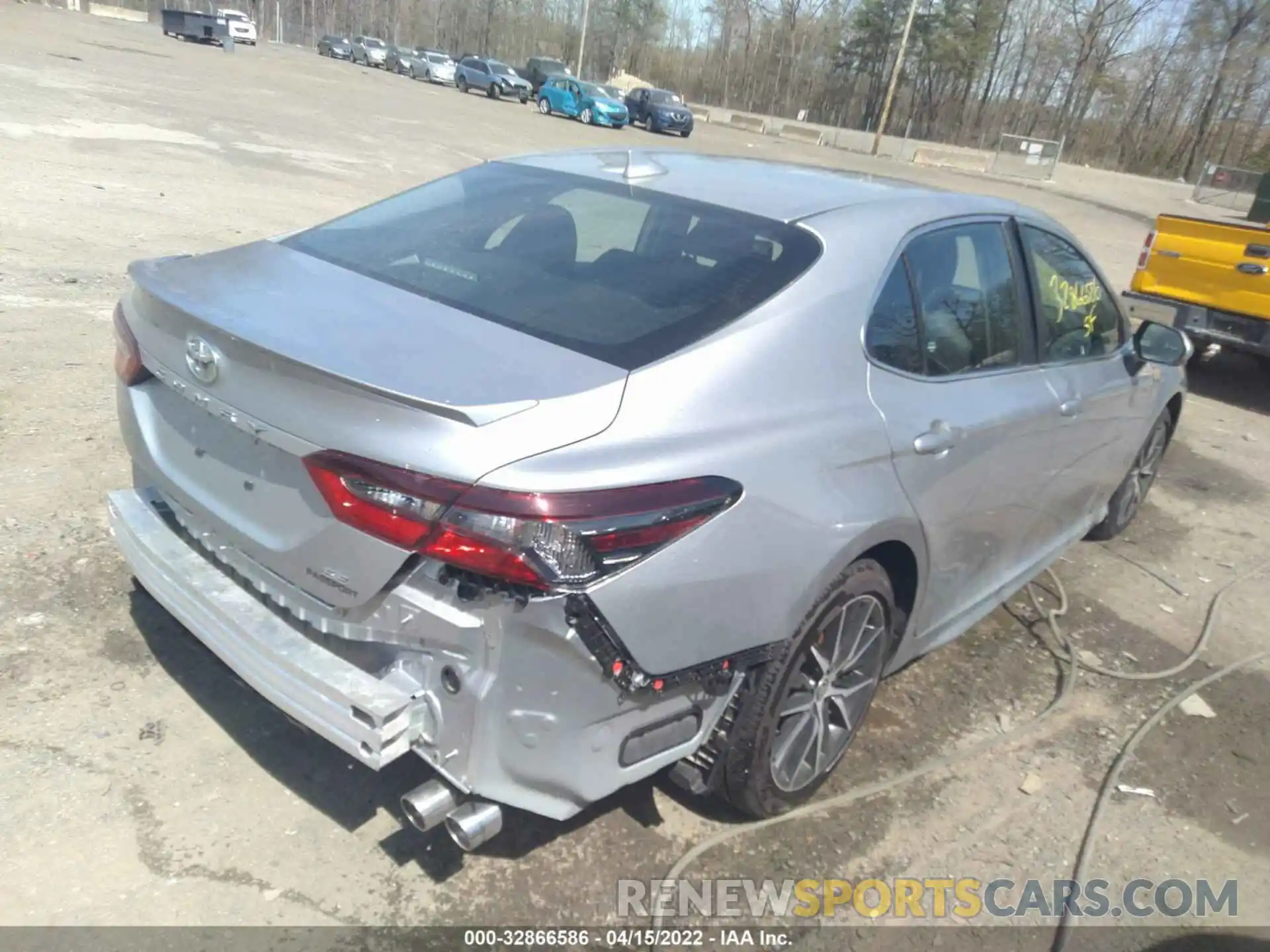 4 Photograph of a damaged car 4T1G11AK1NU011621 TOYOTA CAMRY 2022