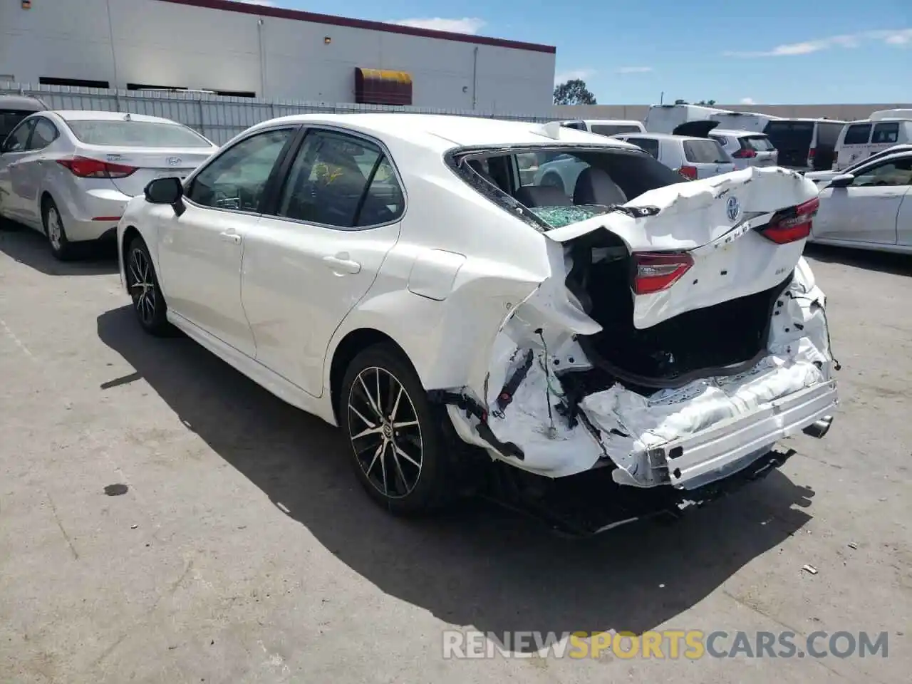 3 Photograph of a damaged car 4T1G11AK1NU691598 TOYOTA CAMRY 2022