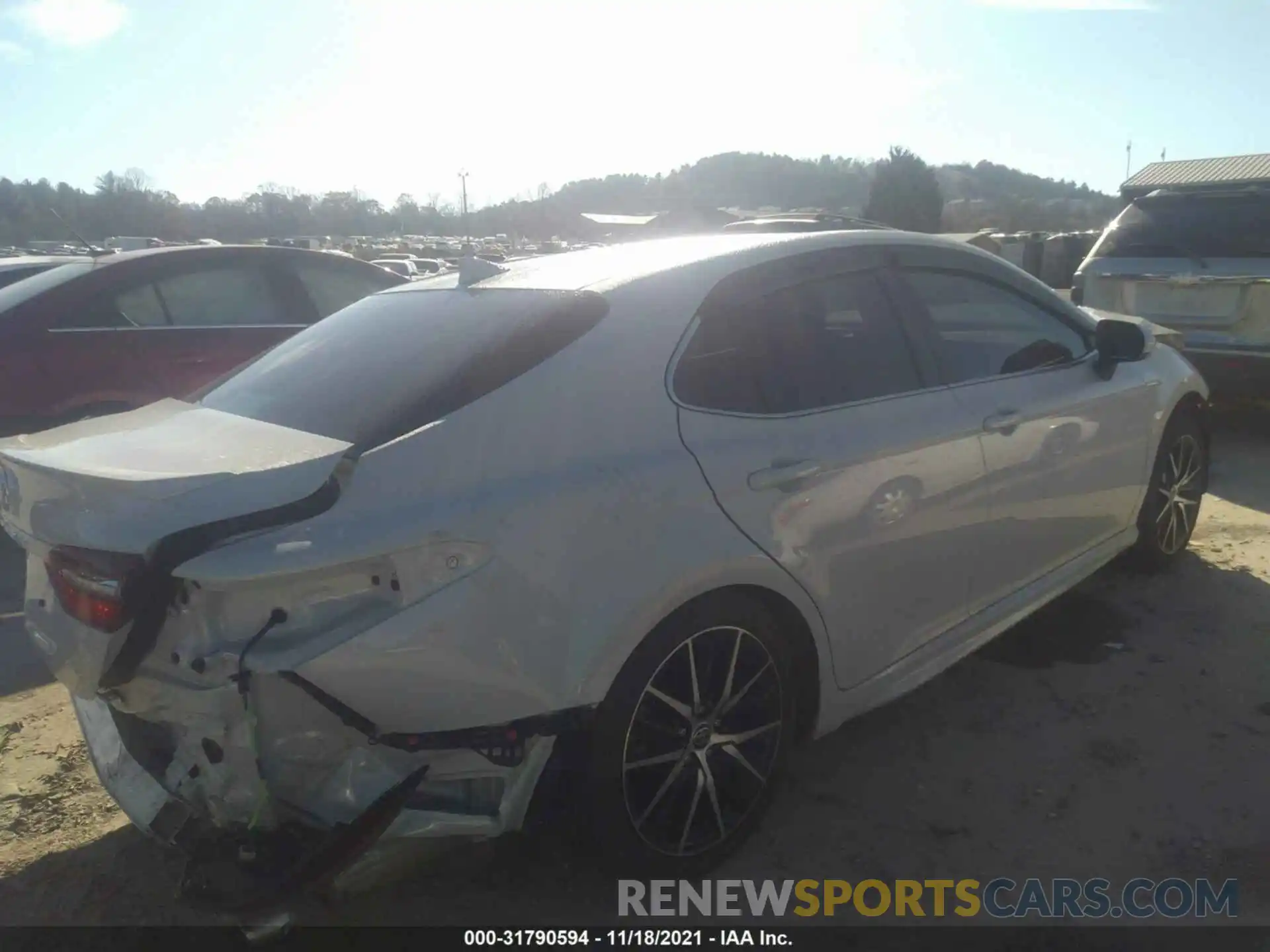 4 Photograph of a damaged car 4T1G11AK2NU001146 TOYOTA CAMRY 2022