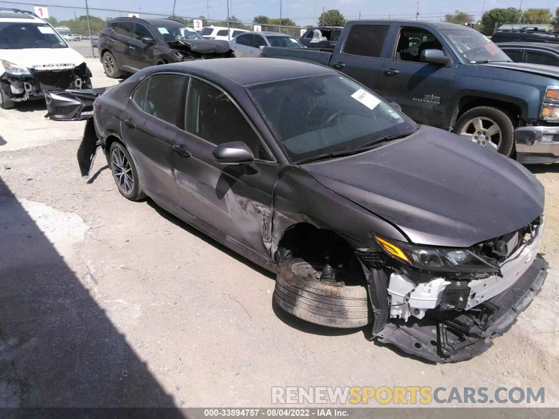 1 Photograph of a damaged car 4T1G11AK2NU002989 TOYOTA CAMRY 2022