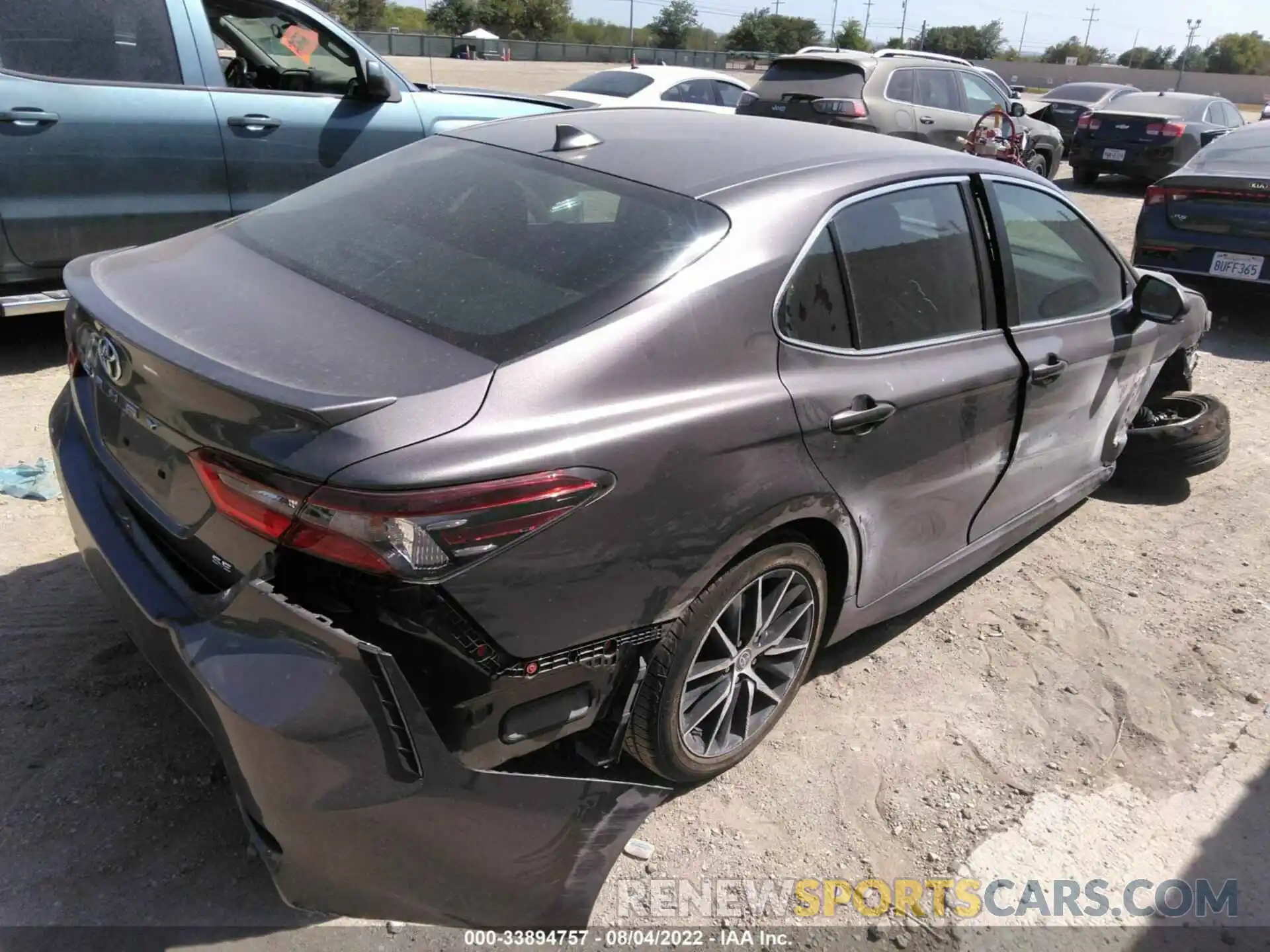 4 Photograph of a damaged car 4T1G11AK2NU002989 TOYOTA CAMRY 2022