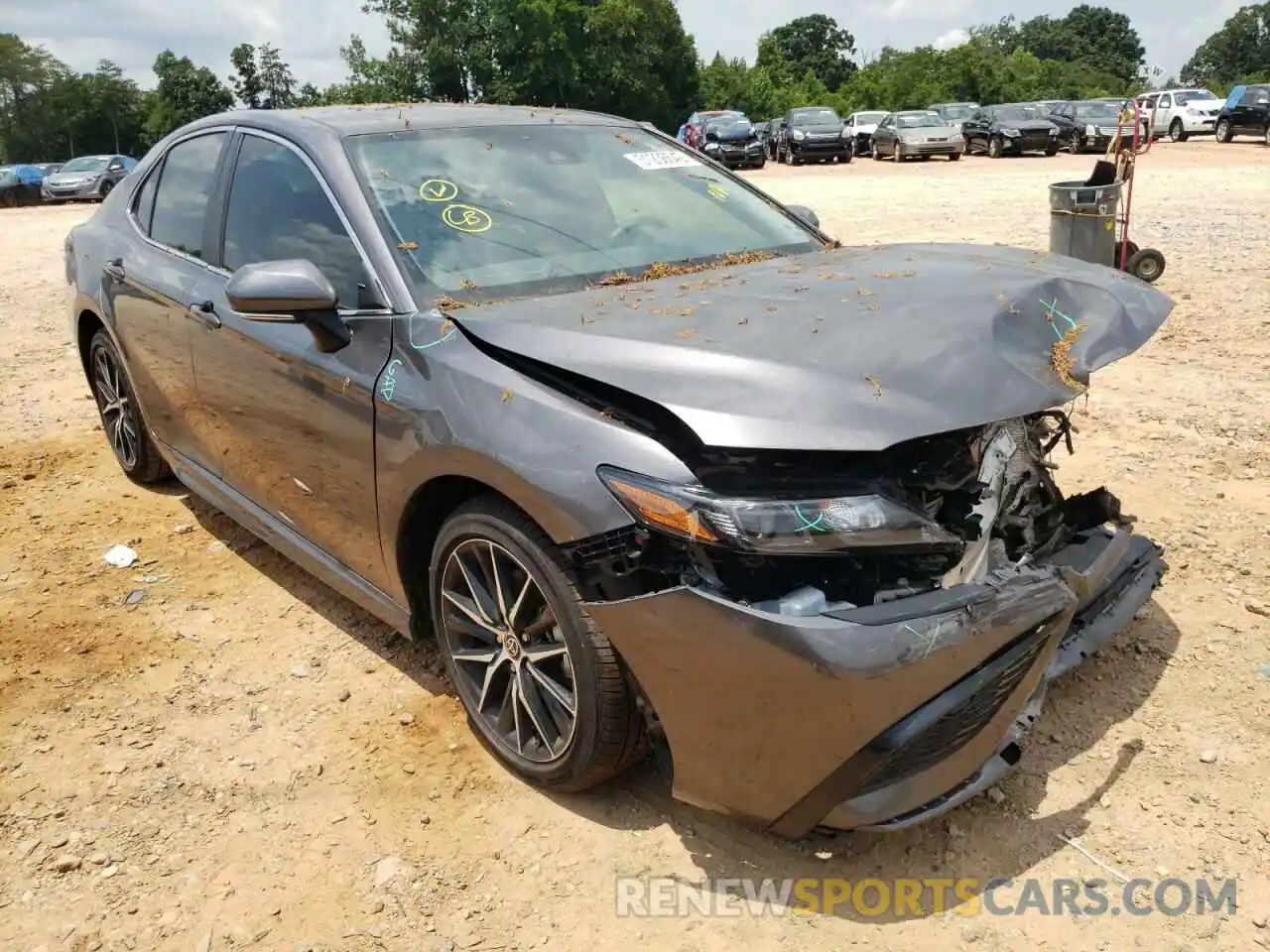 1 Photograph of a damaged car 4T1G11AK2NU018917 TOYOTA CAMRY 2022