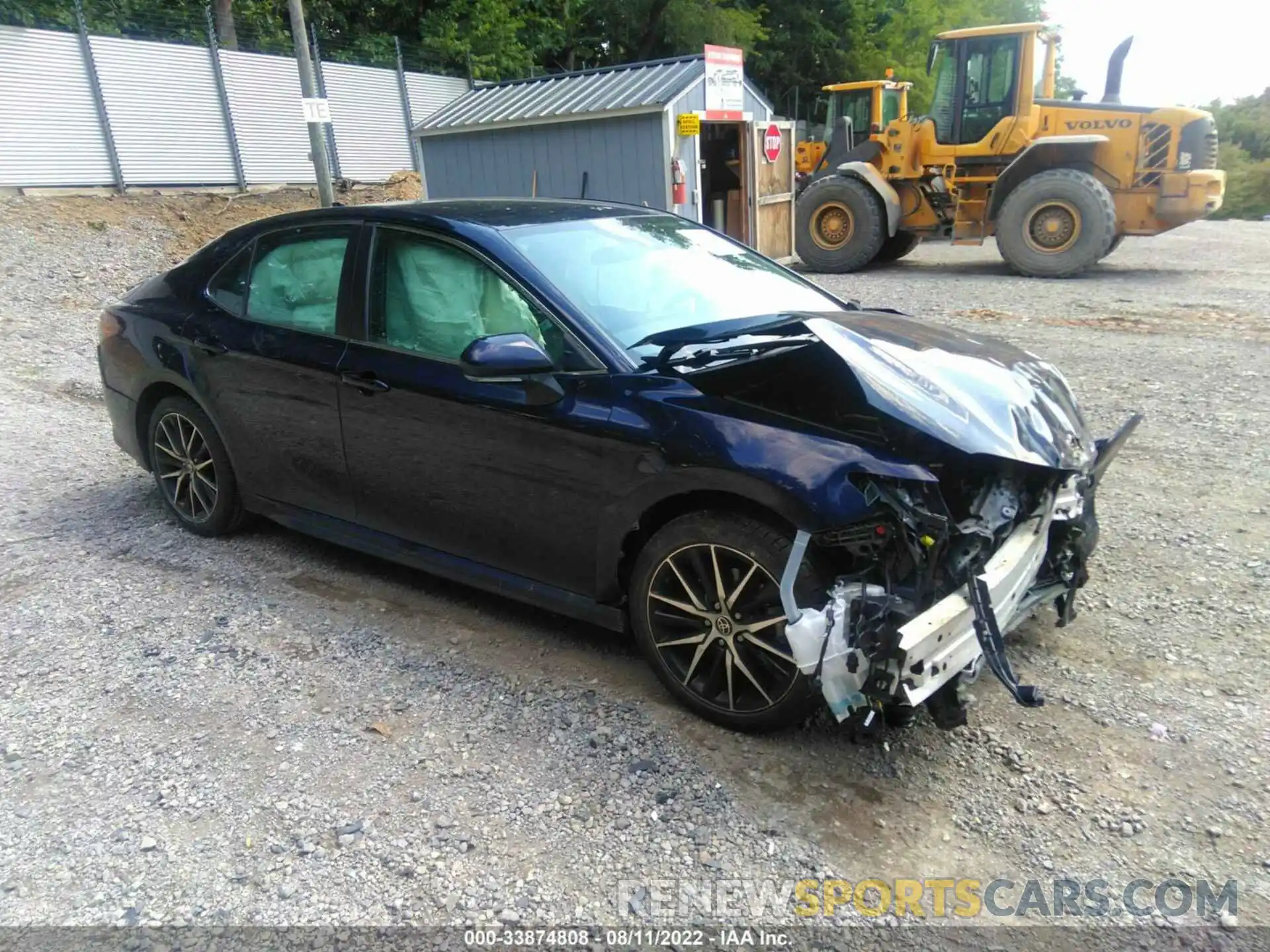 1 Photograph of a damaged car 4T1G11AK2NU619664 TOYOTA CAMRY 2022