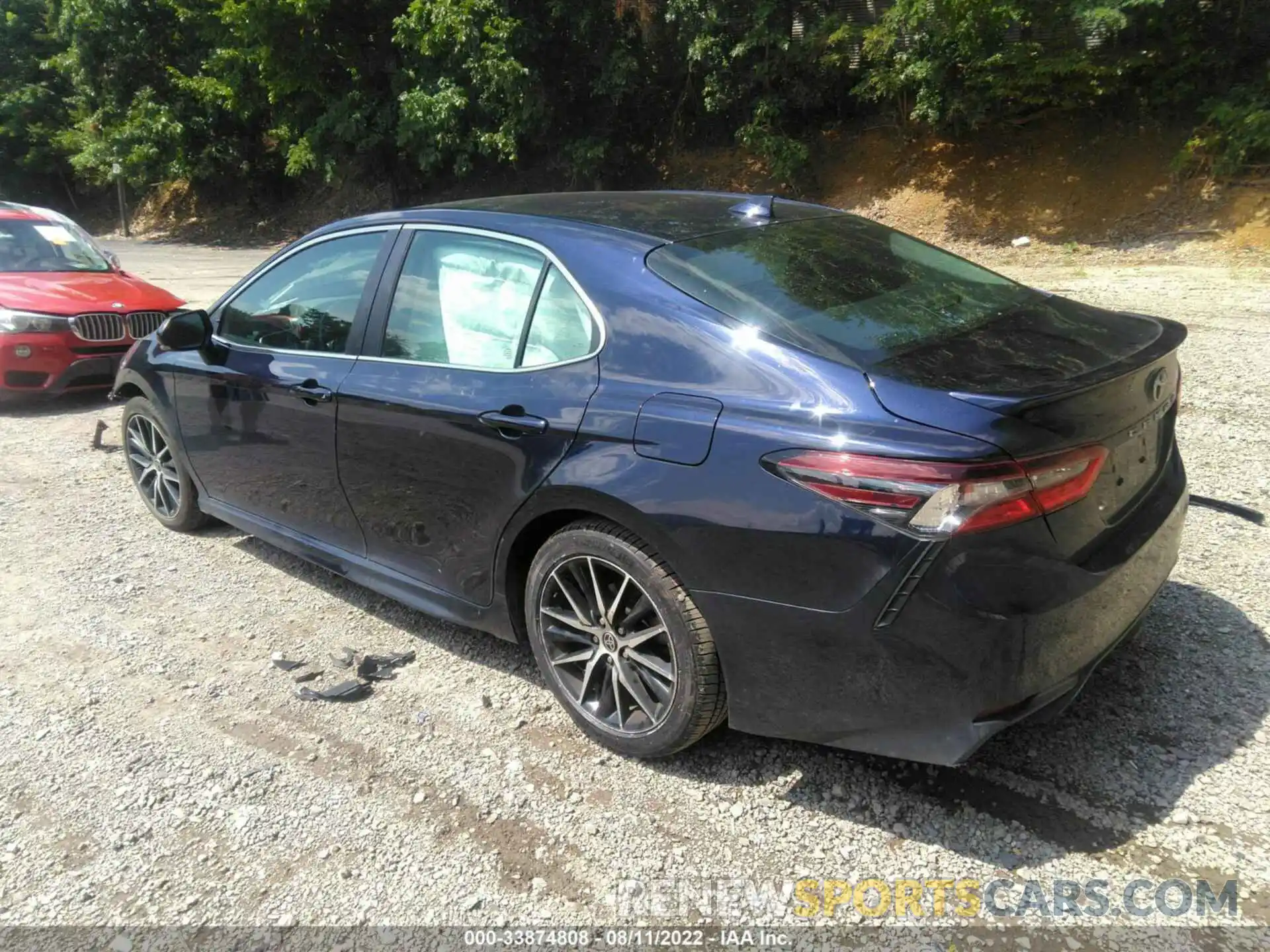 3 Photograph of a damaged car 4T1G11AK2NU619664 TOYOTA CAMRY 2022