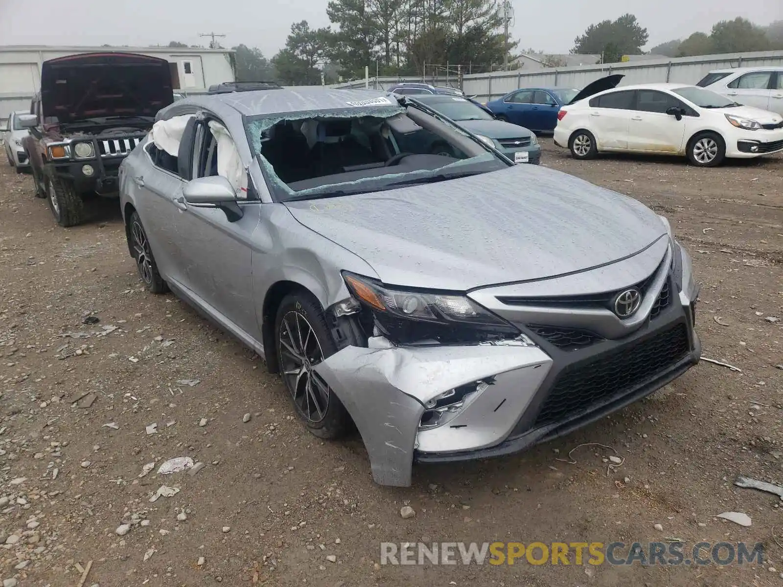 1 Photograph of a damaged car 4T1G11AK2NU622791 TOYOTA CAMRY 2022