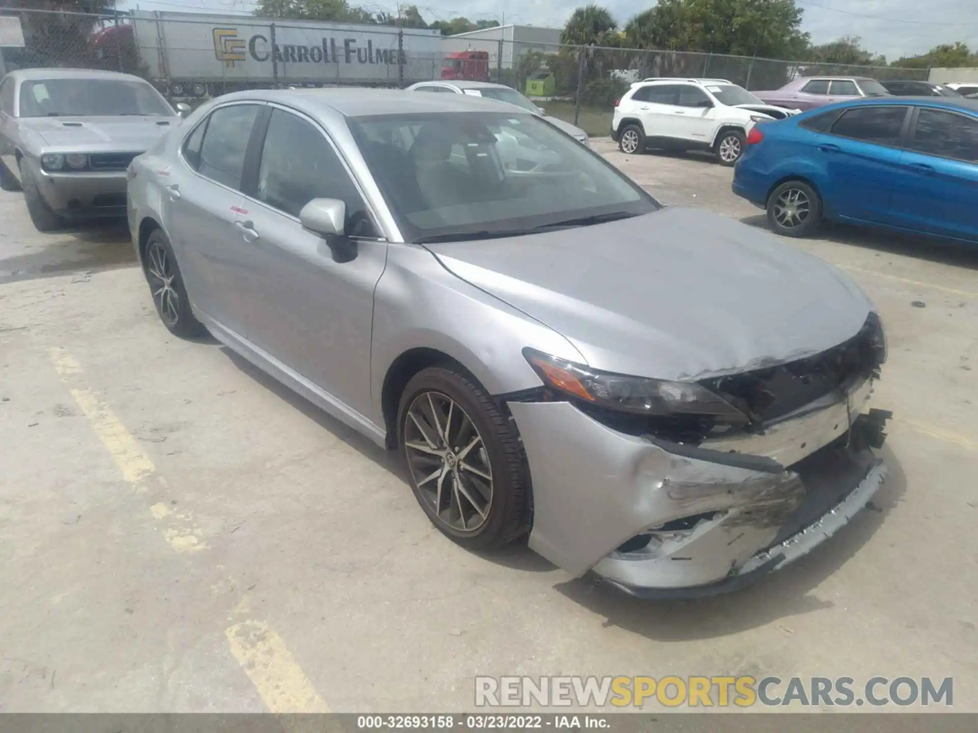 1 Photograph of a damaged car 4T1G11AK2NU628865 TOYOTA CAMRY 2022