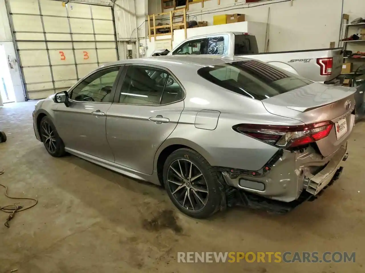 2 Photograph of a damaged car 4T1G11AK2NU654835 TOYOTA CAMRY 2022