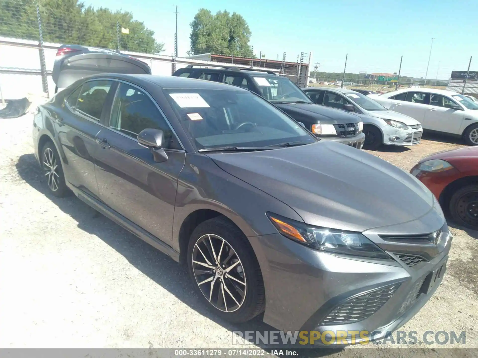 1 Photograph of a damaged car 4T1G11AK2NU676995 TOYOTA CAMRY 2022