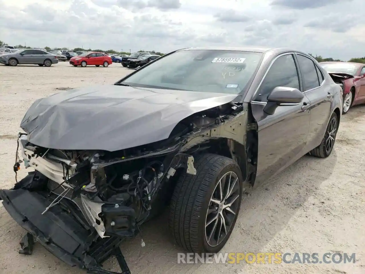 2 Photograph of a damaged car 4T1G11AK3NU621536 TOYOTA CAMRY 2022