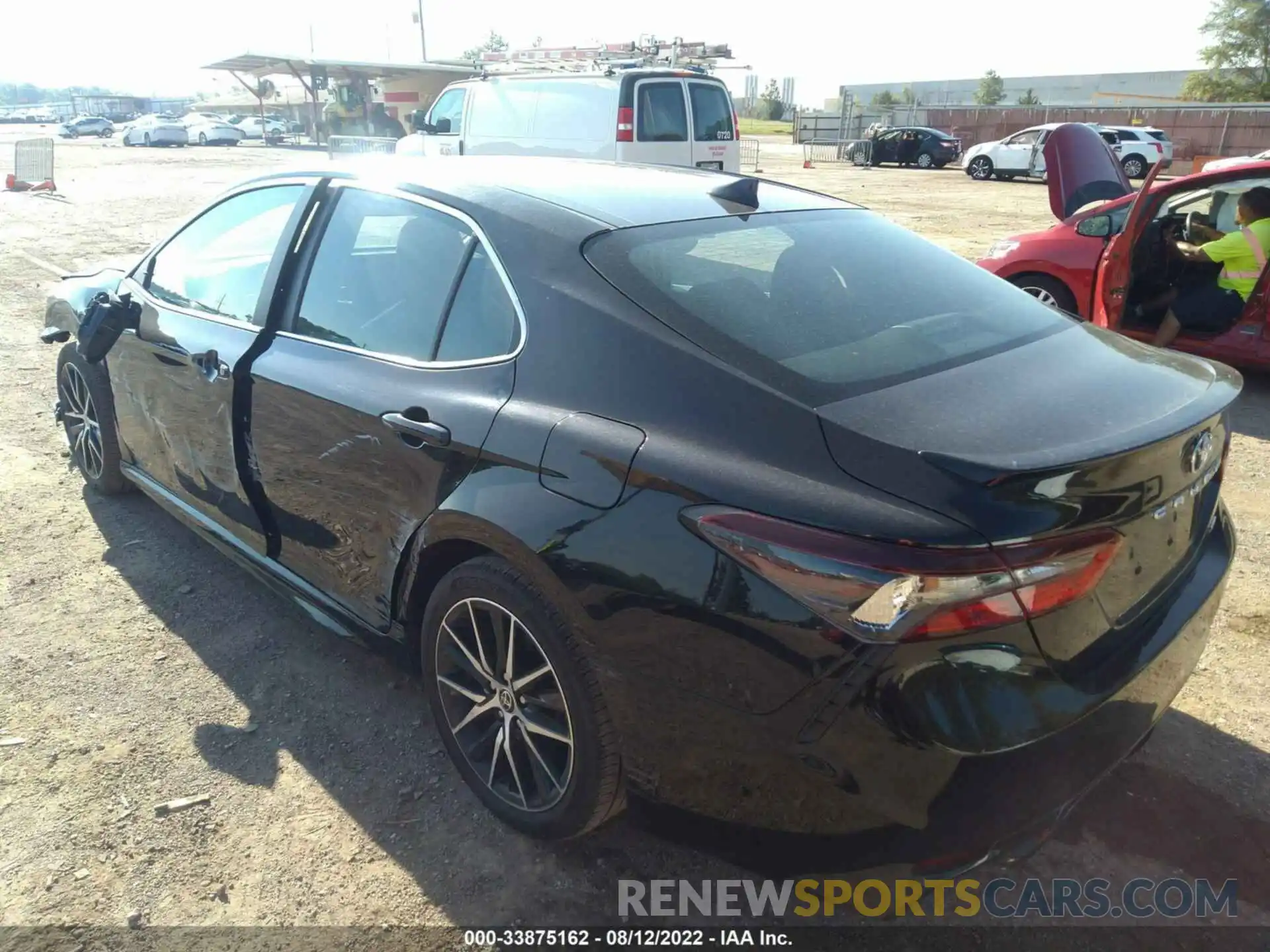 3 Photograph of a damaged car 4T1G11AK3NU639504 TOYOTA CAMRY 2022