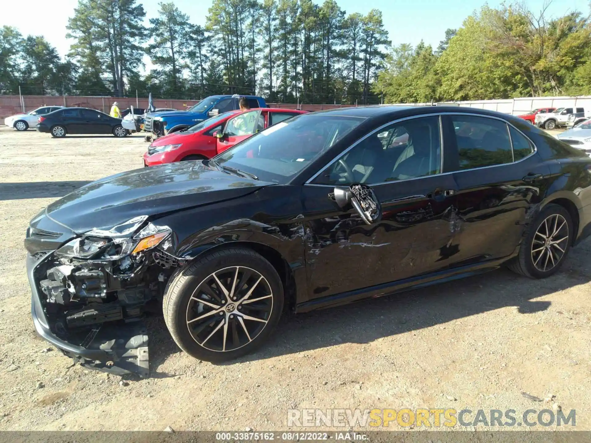 6 Photograph of a damaged car 4T1G11AK3NU639504 TOYOTA CAMRY 2022