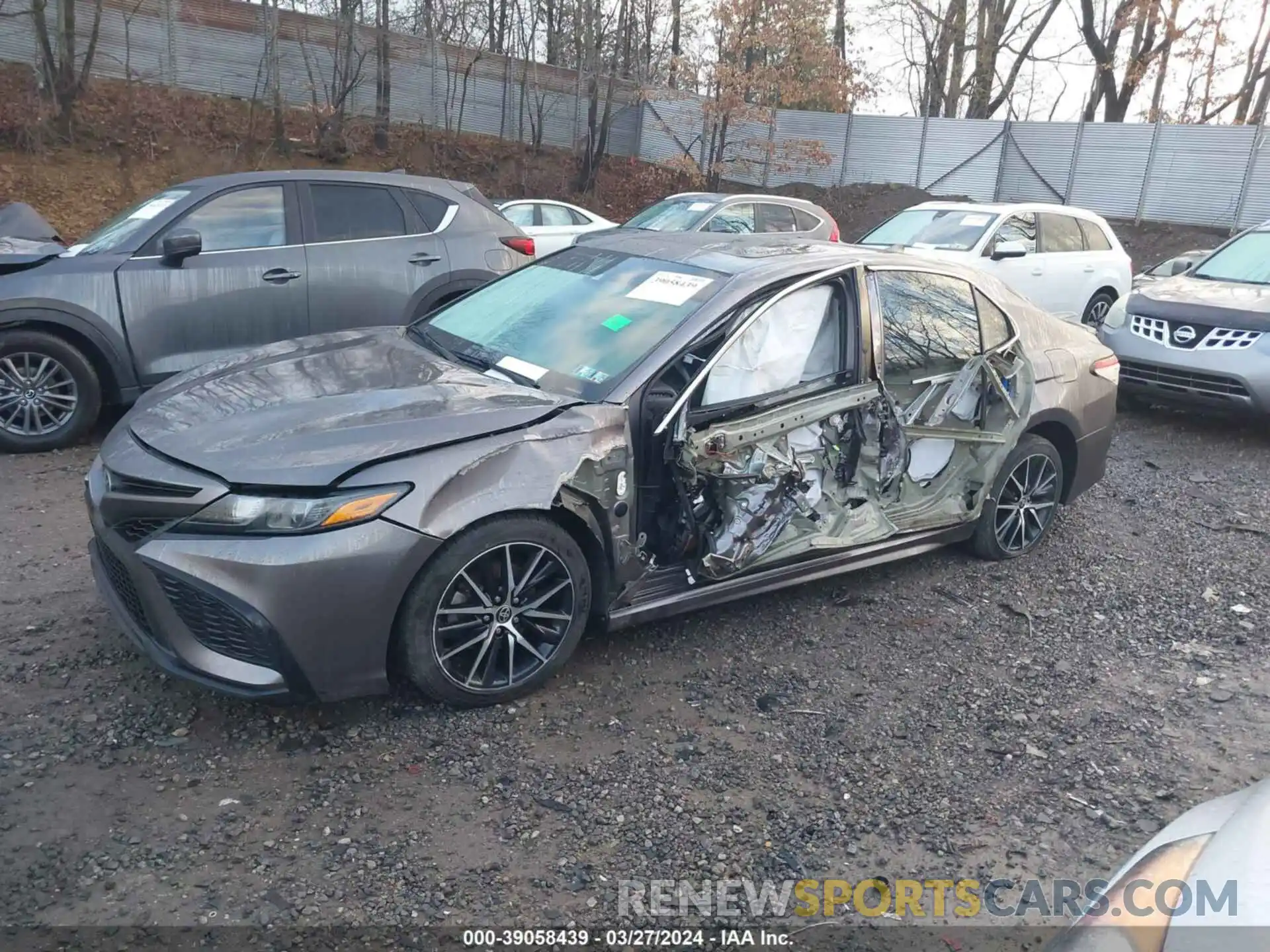 2 Photograph of a damaged car 4T1G11AK3NU645688 TOYOTA CAMRY 2022