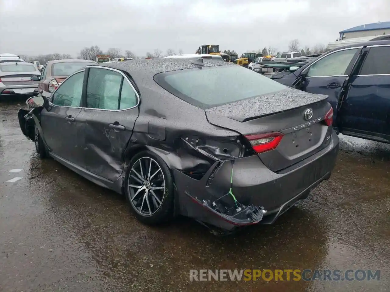 3 Photograph of a damaged car 4T1G11AK3NU646680 TOYOTA CAMRY 2022