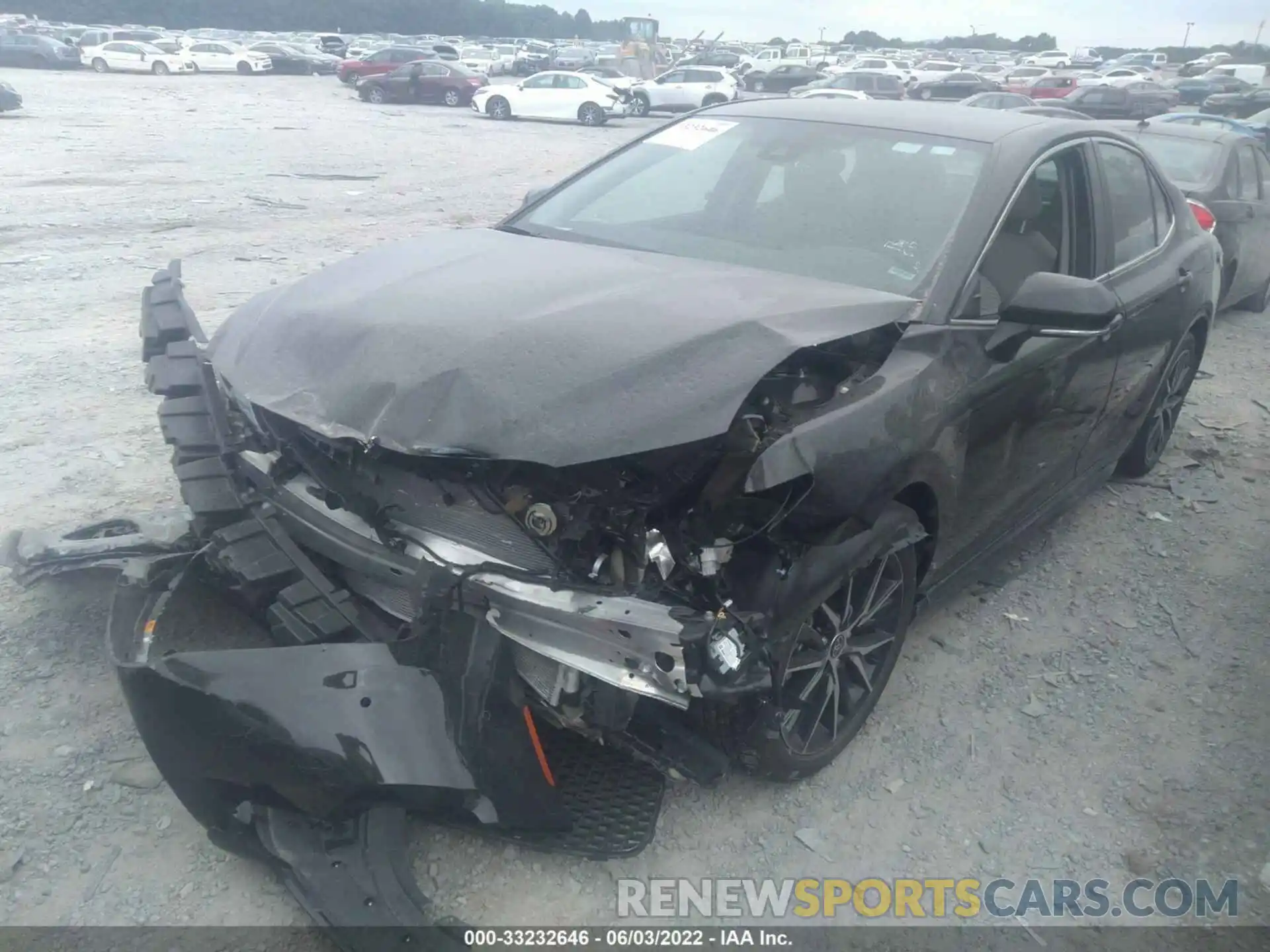 2 Photograph of a damaged car 4T1G11AK3NU660031 TOYOTA CAMRY 2022