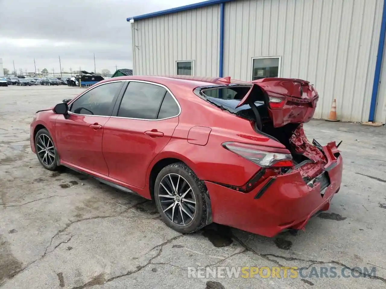 3 Photograph of a damaged car 4T1G11AK4NU001956 TOYOTA CAMRY 2022