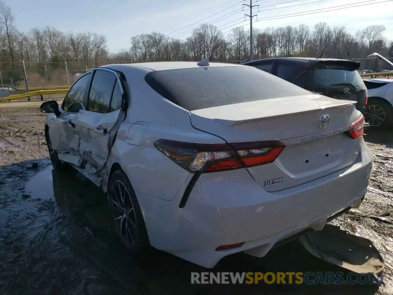 3 Photograph of a damaged car 4T1G11AK4NU003187 TOYOTA CAMRY 2022