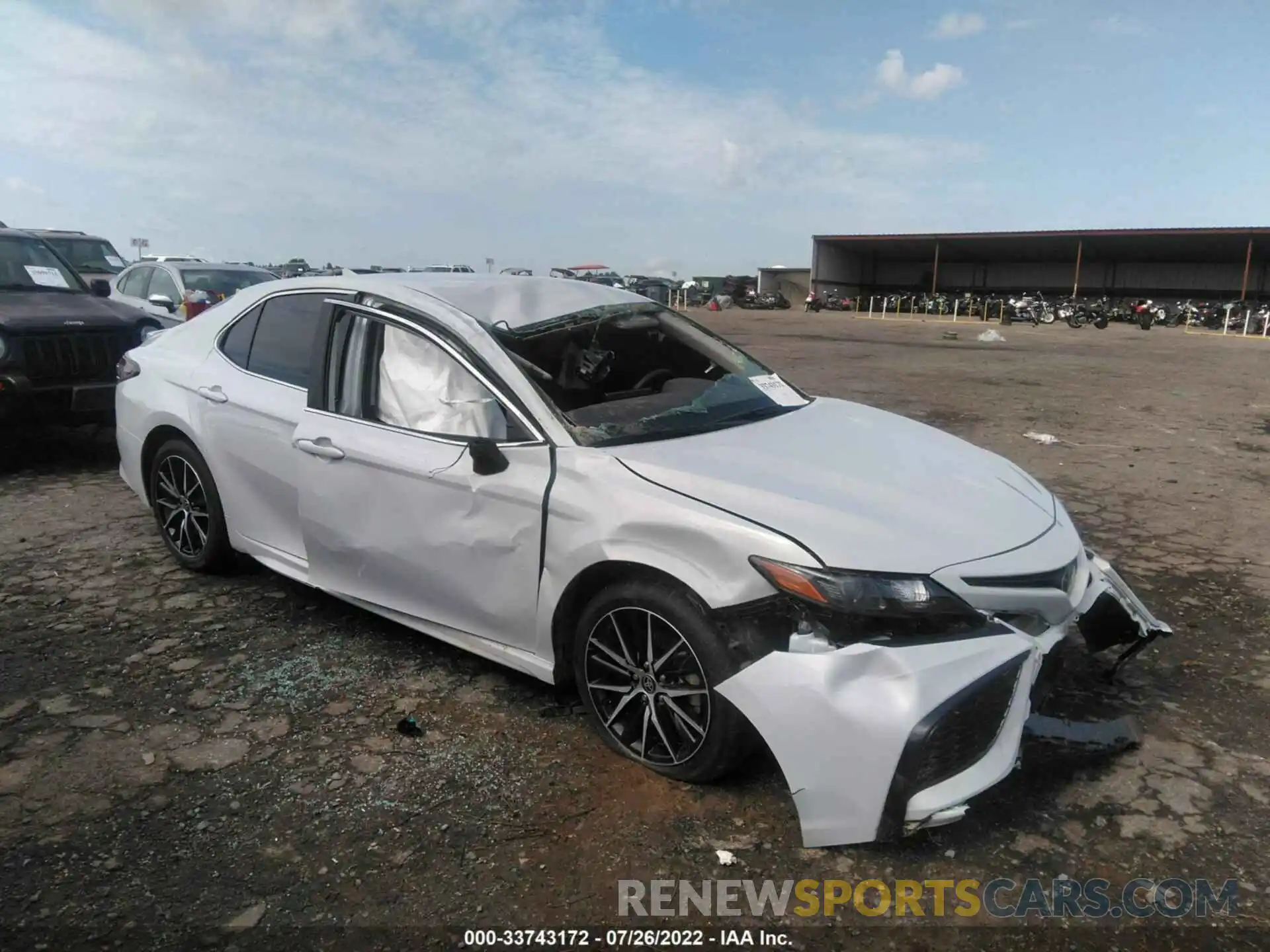 1 Photograph of a damaged car 4T1G11AK4NU062420 TOYOTA CAMRY 2022