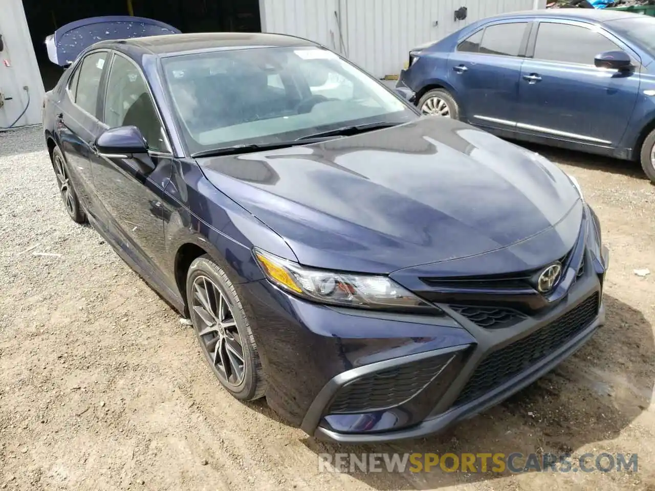 1 Photograph of a damaged car 4T1G11AK4NU622825 TOYOTA CAMRY 2022