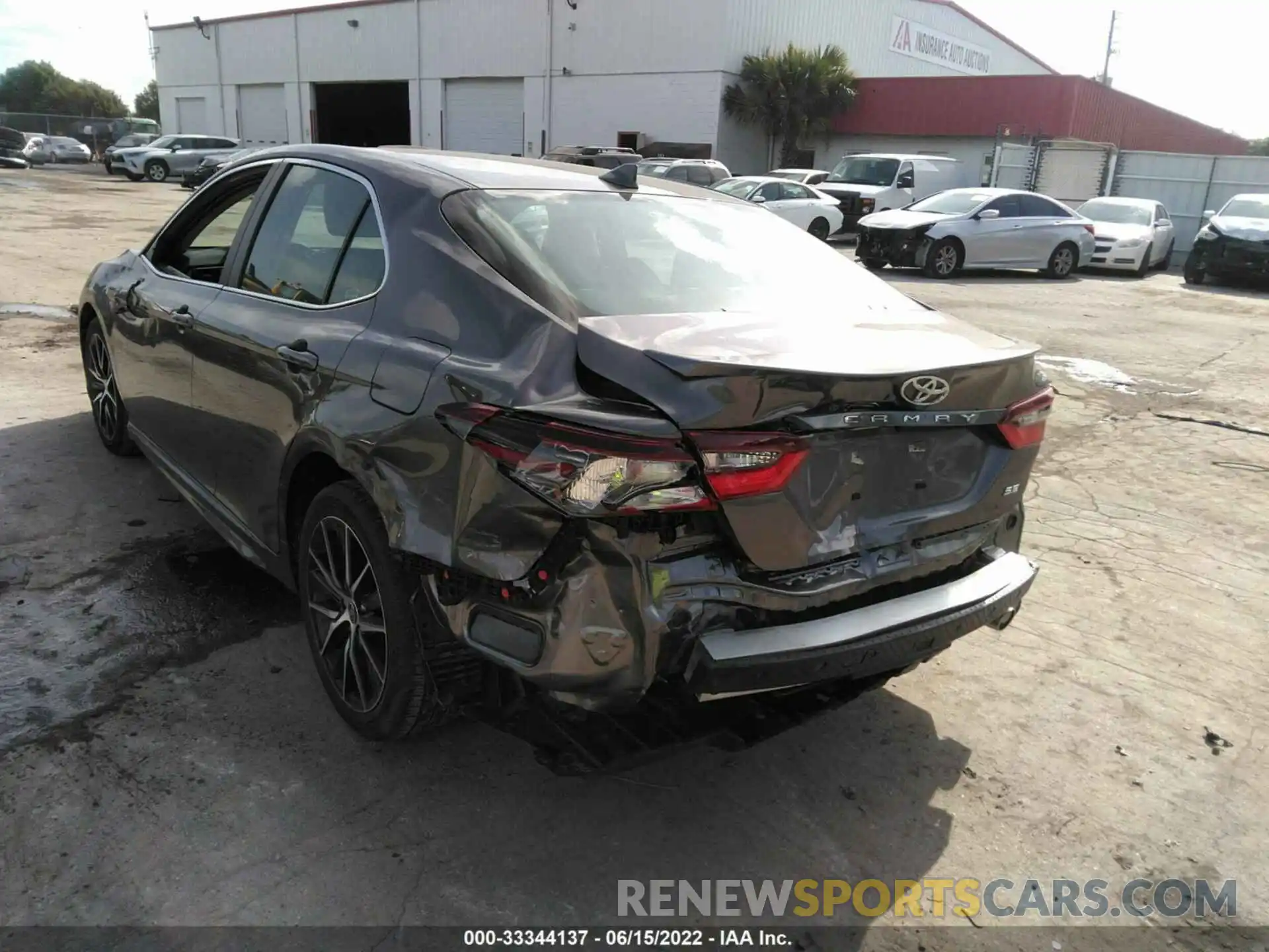 6 Photograph of a damaged car 4T1G11AK4NU659597 TOYOTA CAMRY 2022