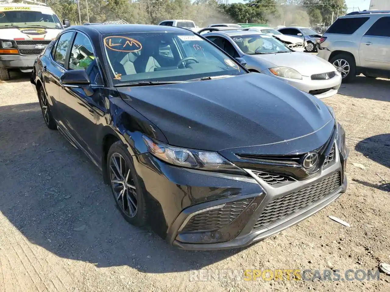 1 Photograph of a damaged car 4T1G11AK4NU672933 TOYOTA CAMRY 2022