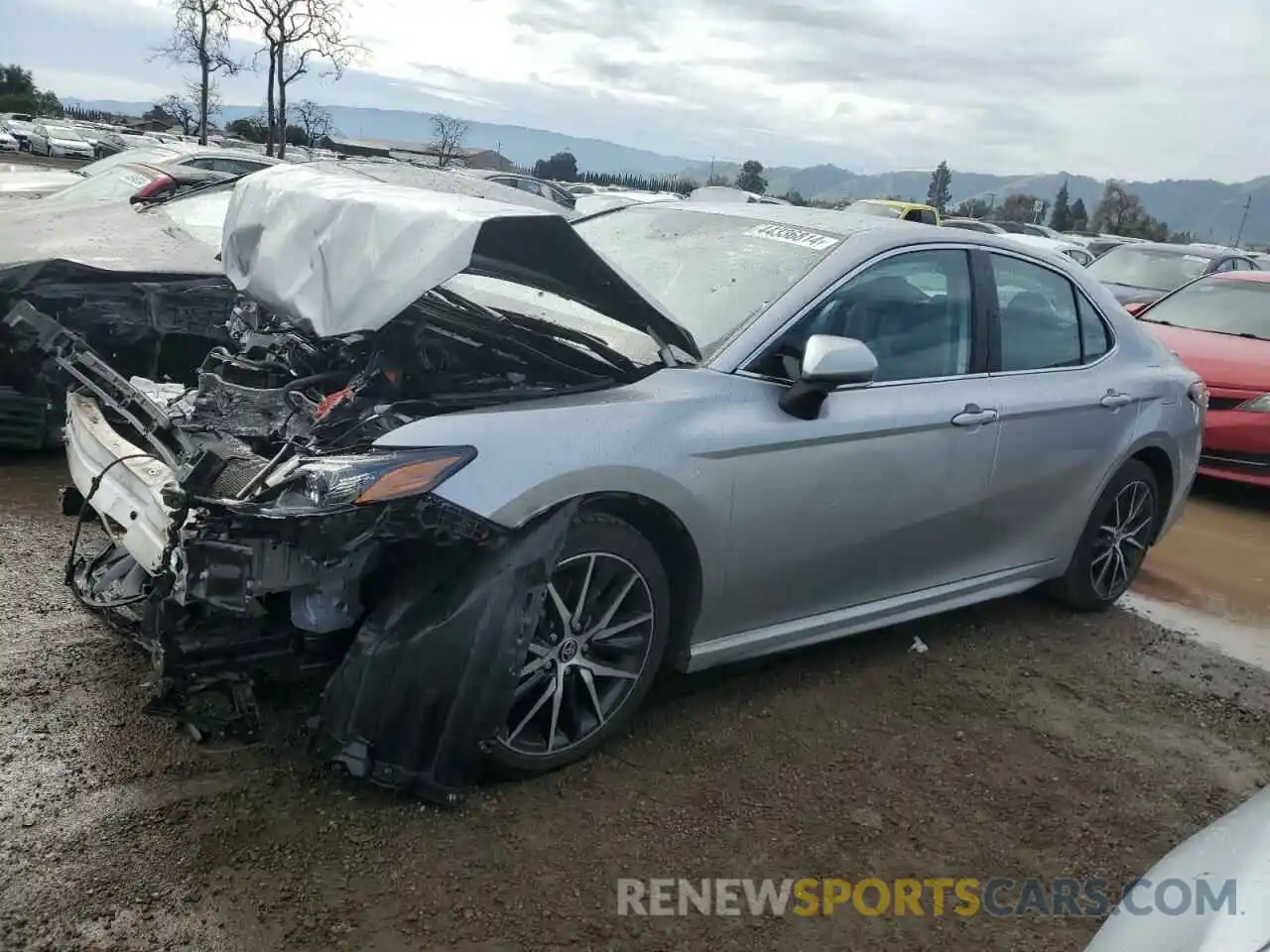 1 Photograph of a damaged car 4T1G11AK4NU679543 TOYOTA CAMRY 2022