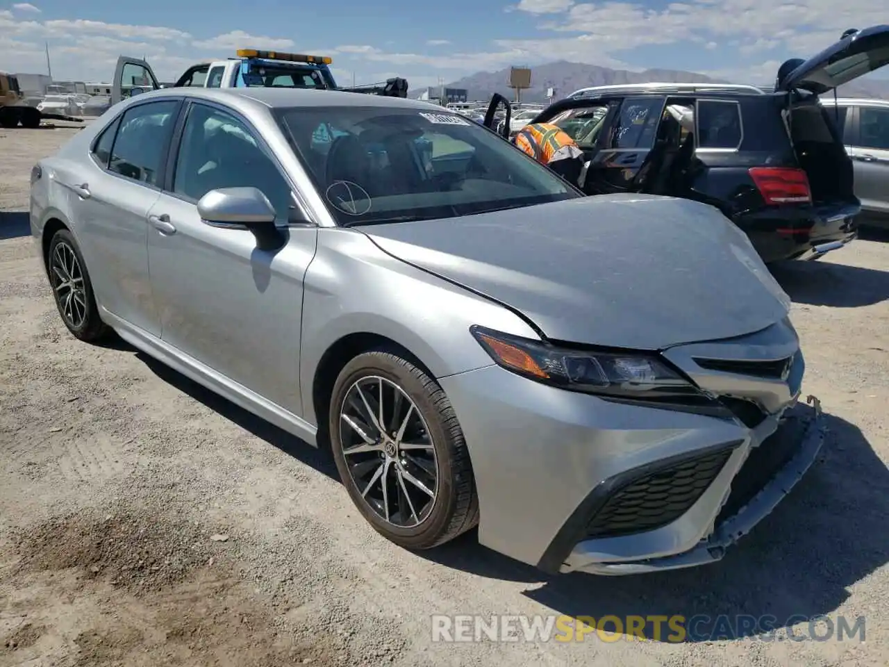 1 Photograph of a damaged car 4T1G11AK5NU002789 TOYOTA CAMRY 2022