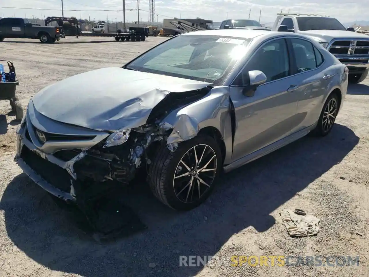 2 Photograph of a damaged car 4T1G11AK5NU002789 TOYOTA CAMRY 2022