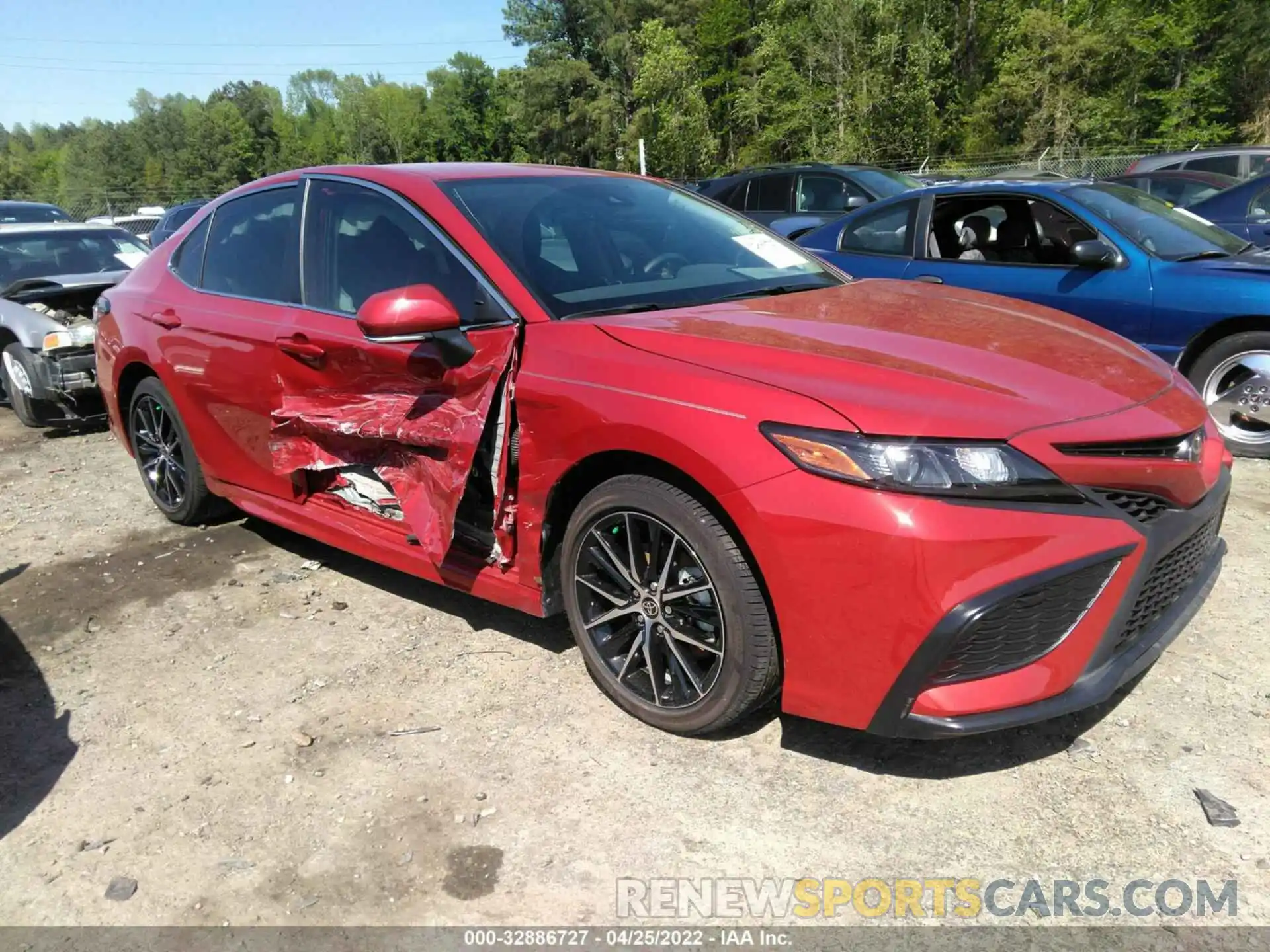 1 Photograph of a damaged car 4T1G11AK5NU018488 TOYOTA CAMRY 2022