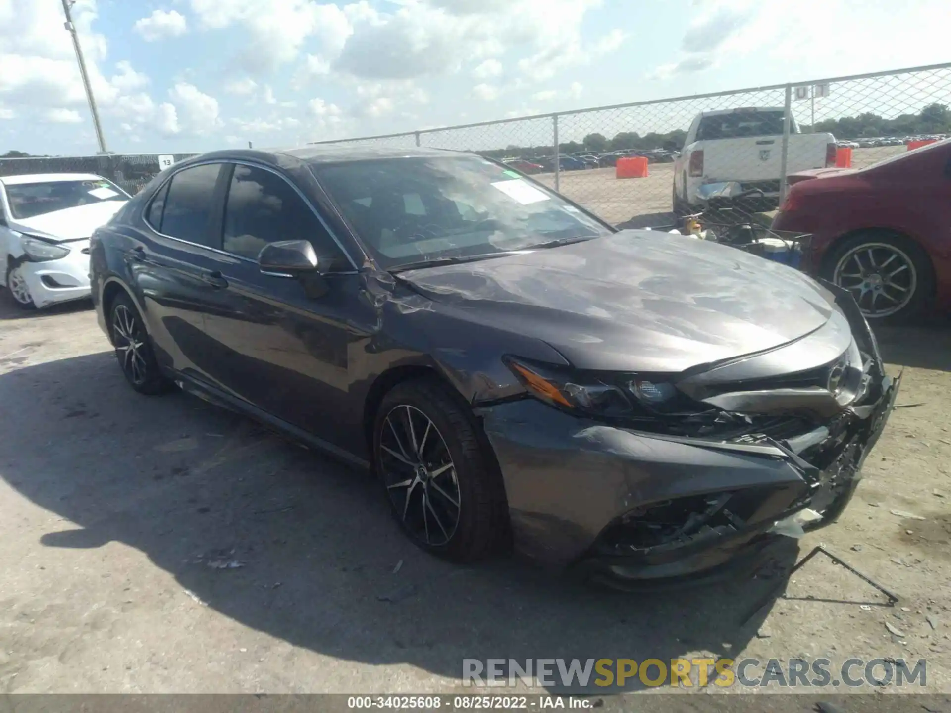 1 Photograph of a damaged car 4T1G11AK5NU051233 TOYOTA CAMRY 2022