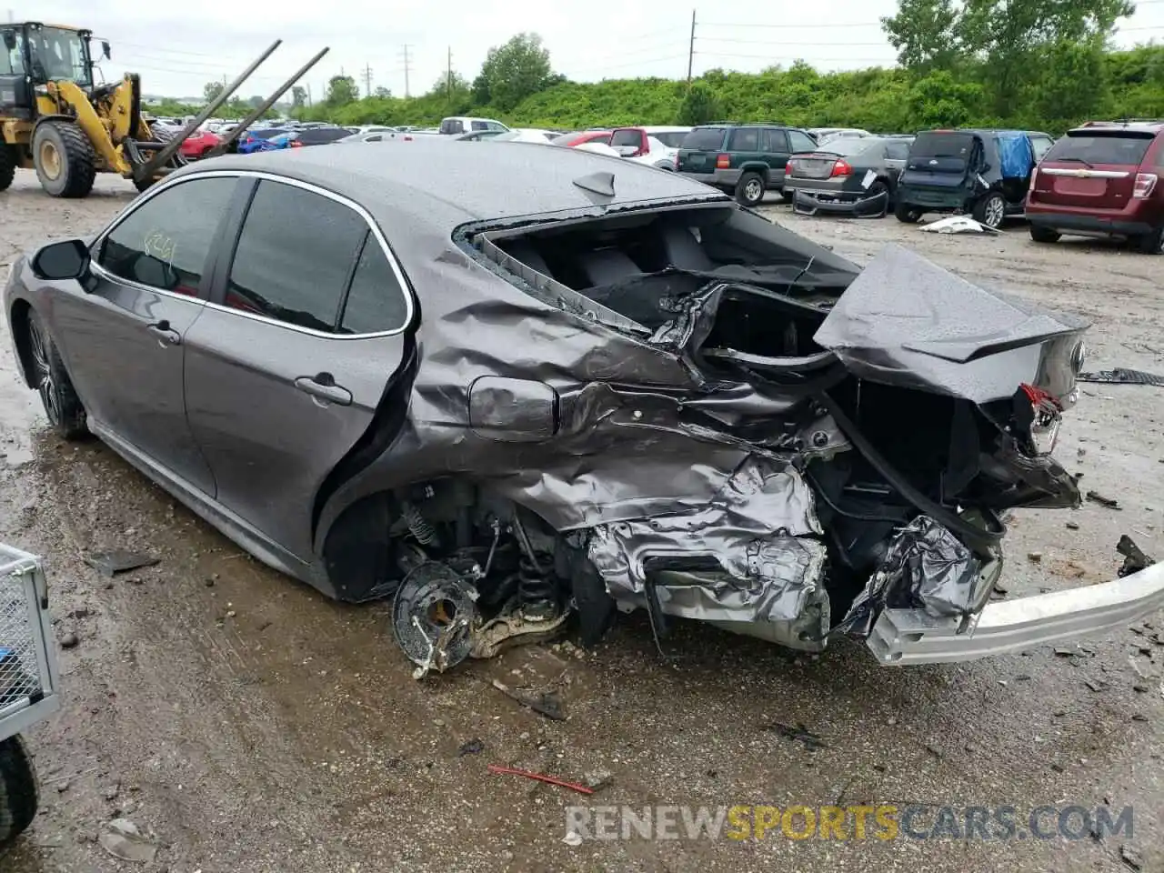 3 Photograph of a damaged car 4T1G11AK5NU635048 TOYOTA CAMRY 2022