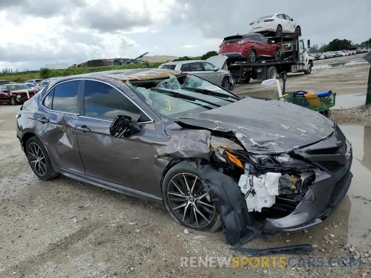 9 Photograph of a damaged car 4T1G11AK5NU650522 TOYOTA CAMRY 2022